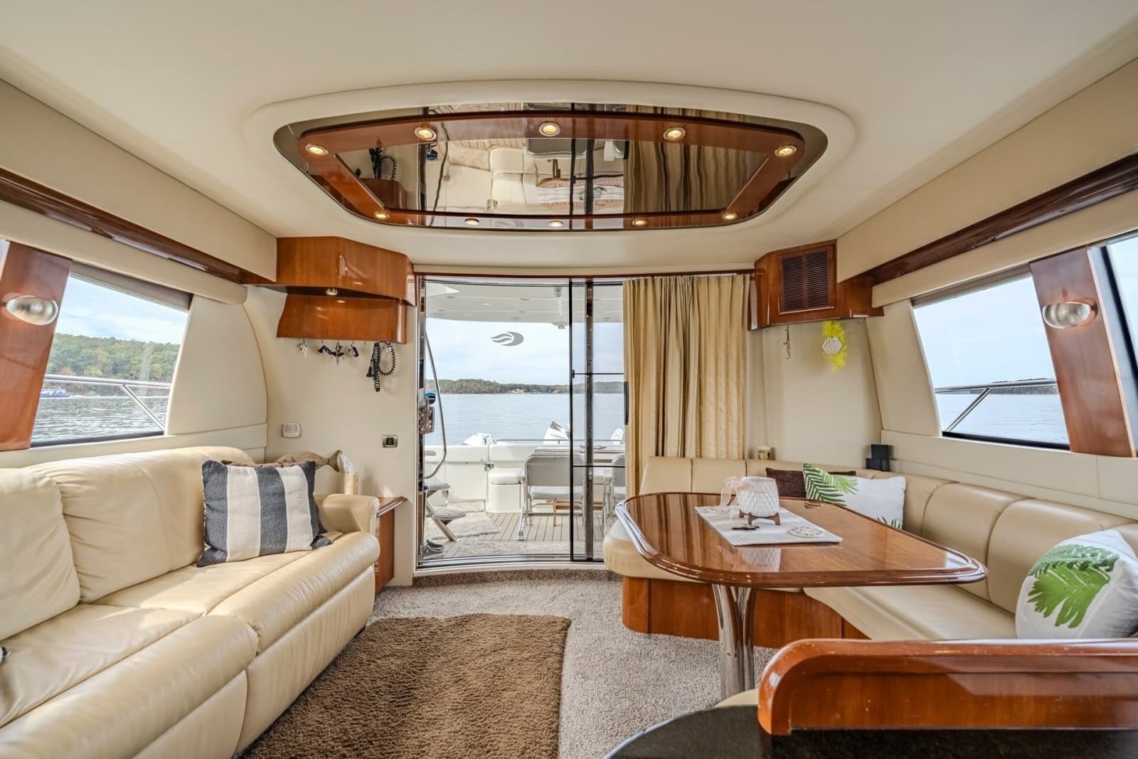 2006 Carver 56 Voyager - Photo 34