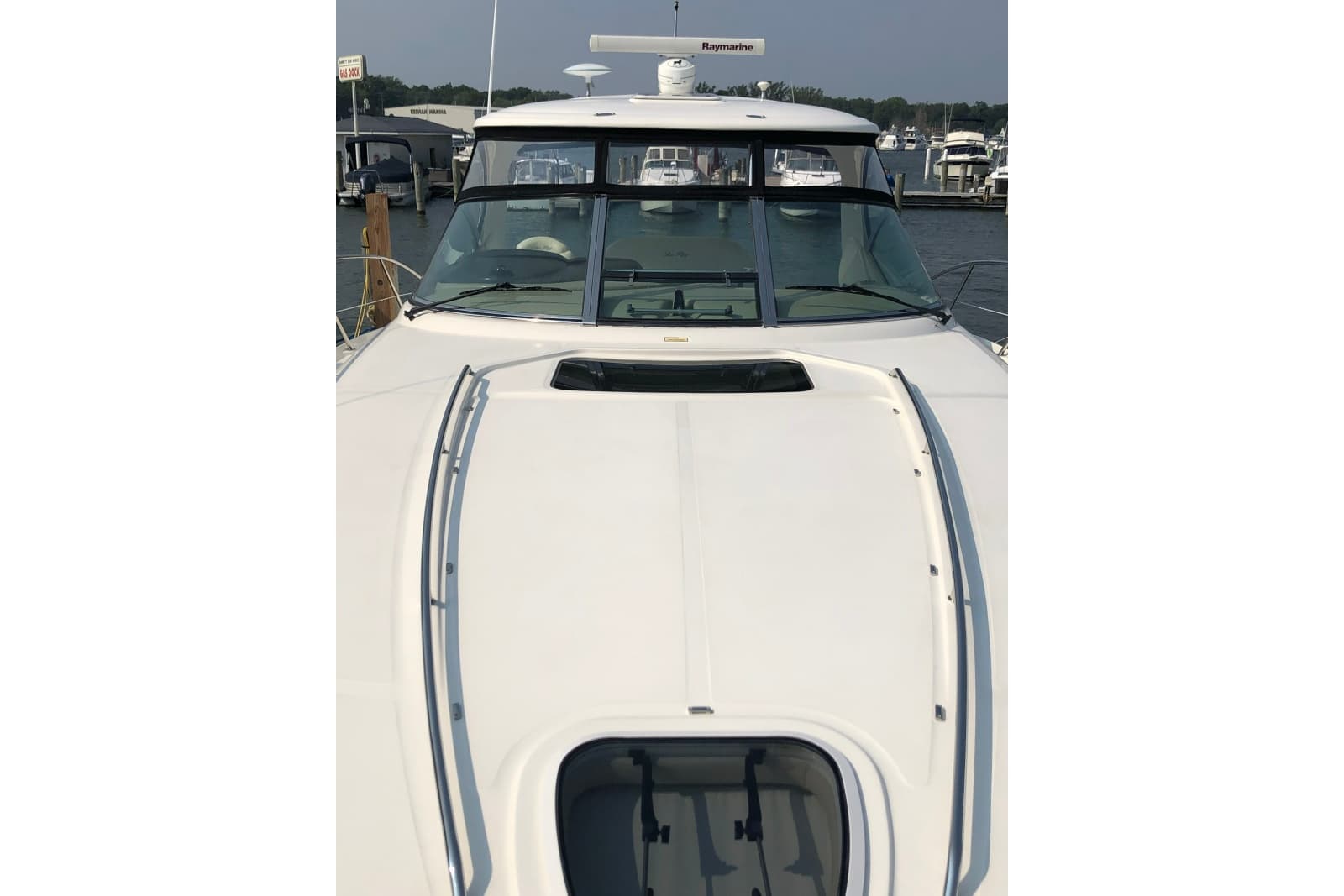 2004 Sea Ray 420 Sundancer - Photo 29