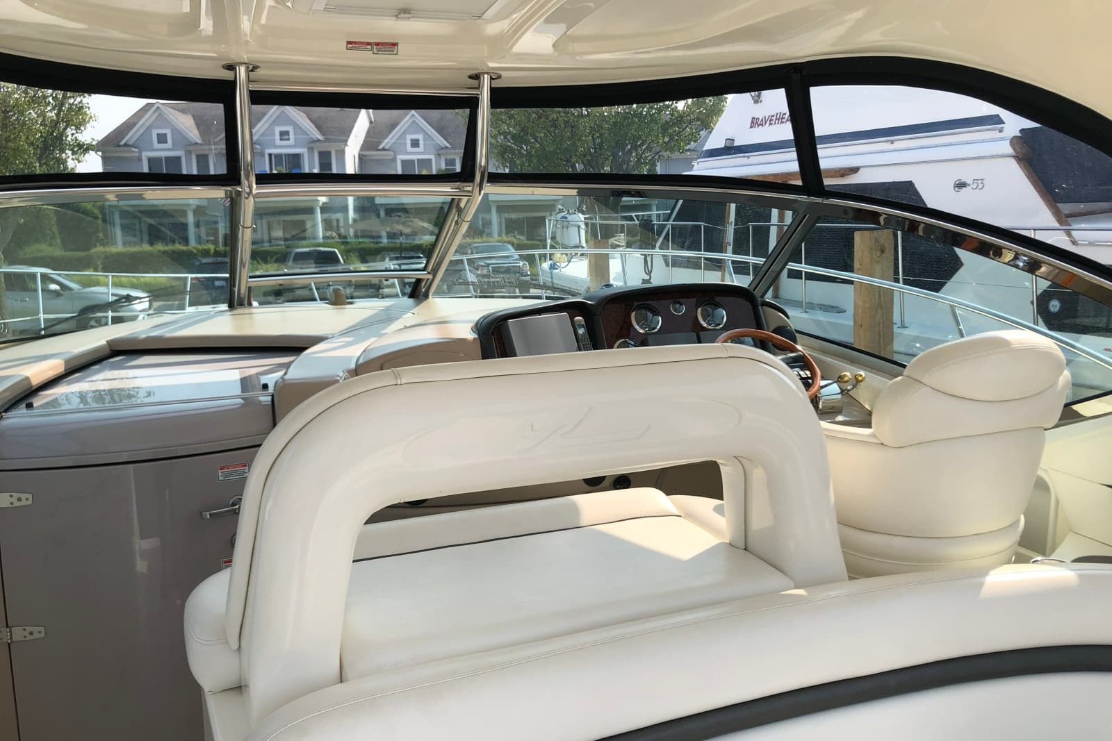 2004 Sea Ray 420 Sundancer - Photo 14