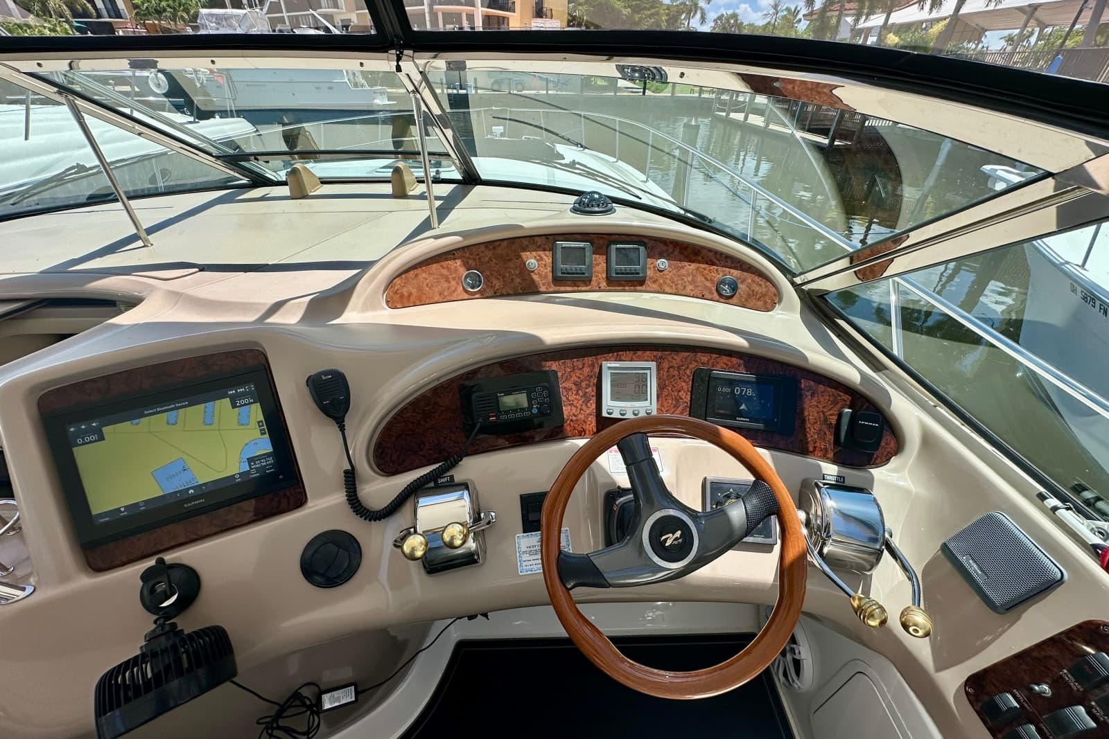 2001 Sea Ray Sundancer 460 - Photo 17