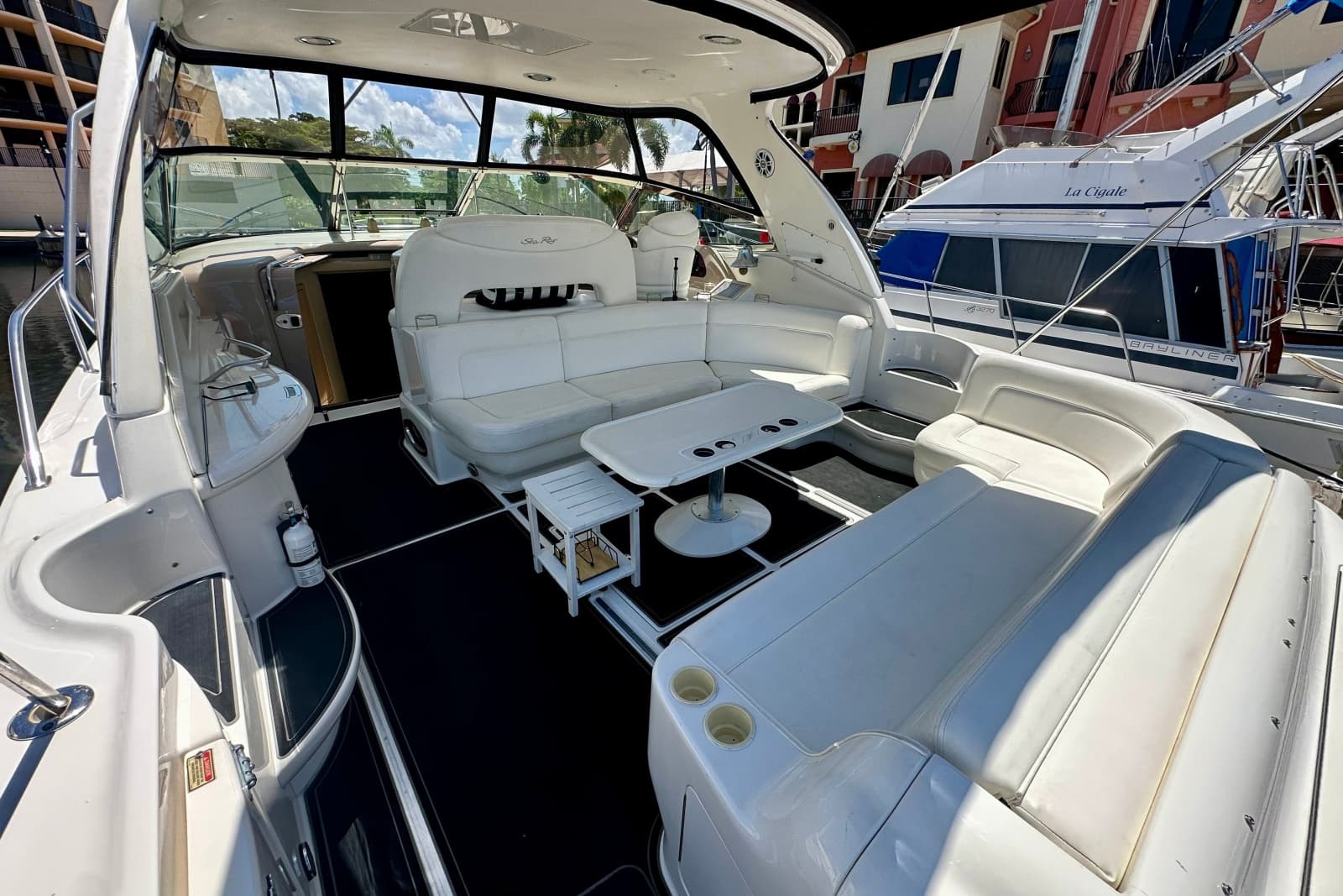 2001 Sea Ray Sundancer 460 - Photo 3