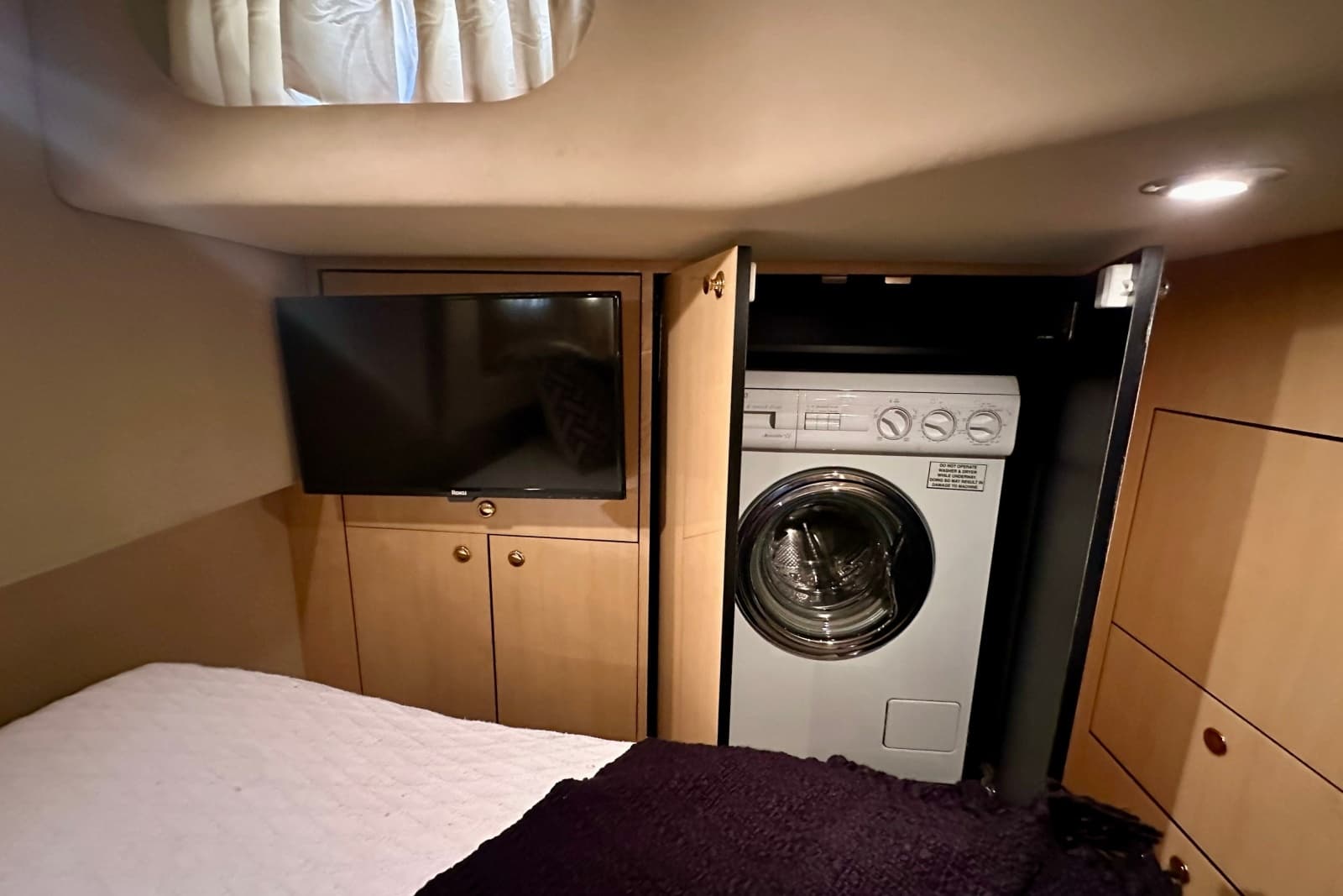 2001 Sea Ray Sundancer 460 - Photo 30
