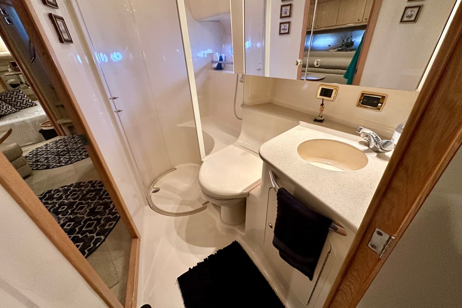2001 Sea Ray Sundancer 460 - Photo 34