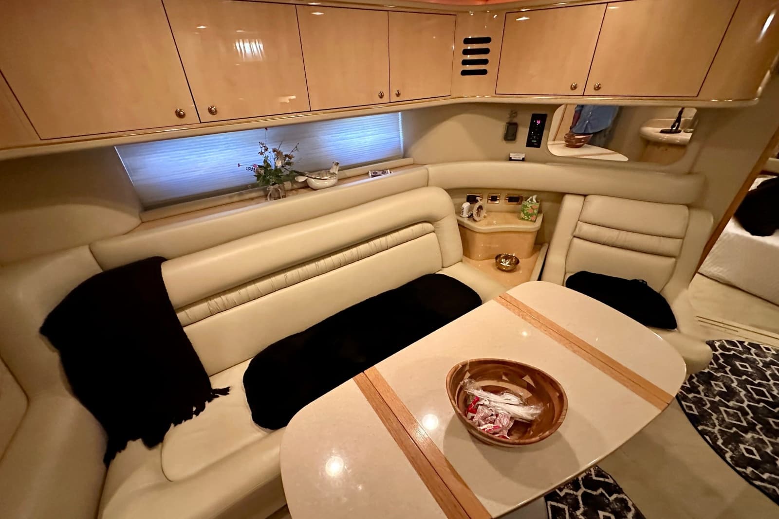 2001 Sea Ray Sundancer 460 - Photo 26