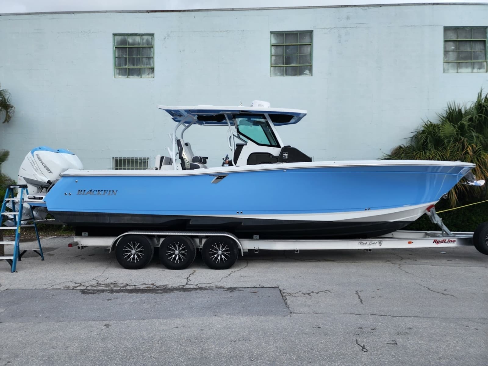 2023 Blackfin 332 CC - Photo 1