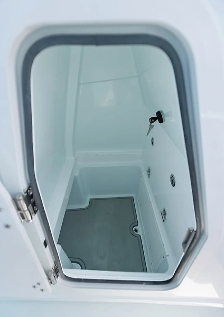 2027 Bimini 23 - Photo 17