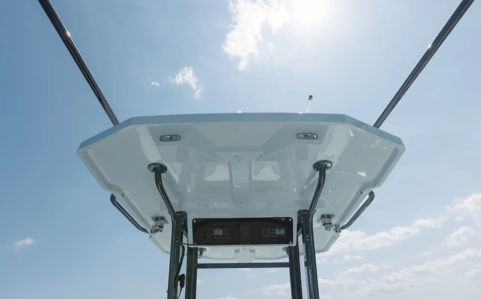 2027 Bimini 23 - Photo 15