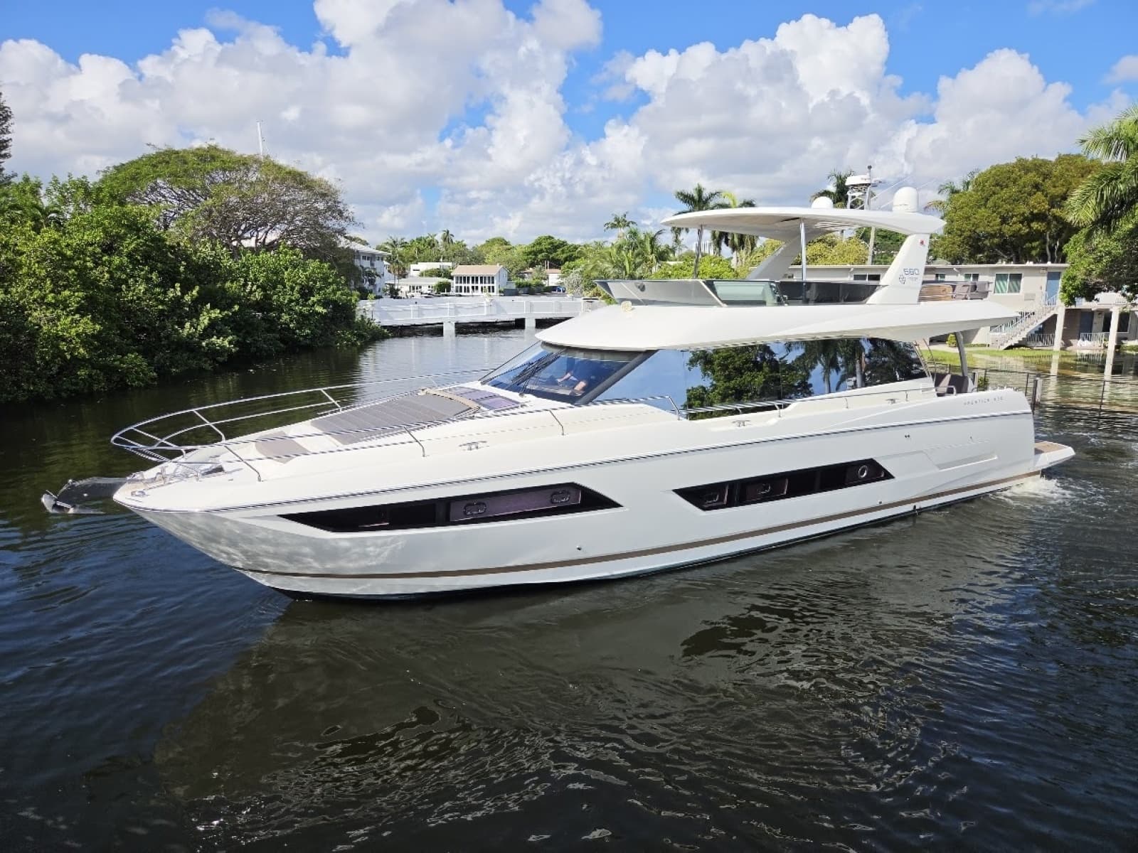 2018 Prestige 680 Flybridge - Photo 2