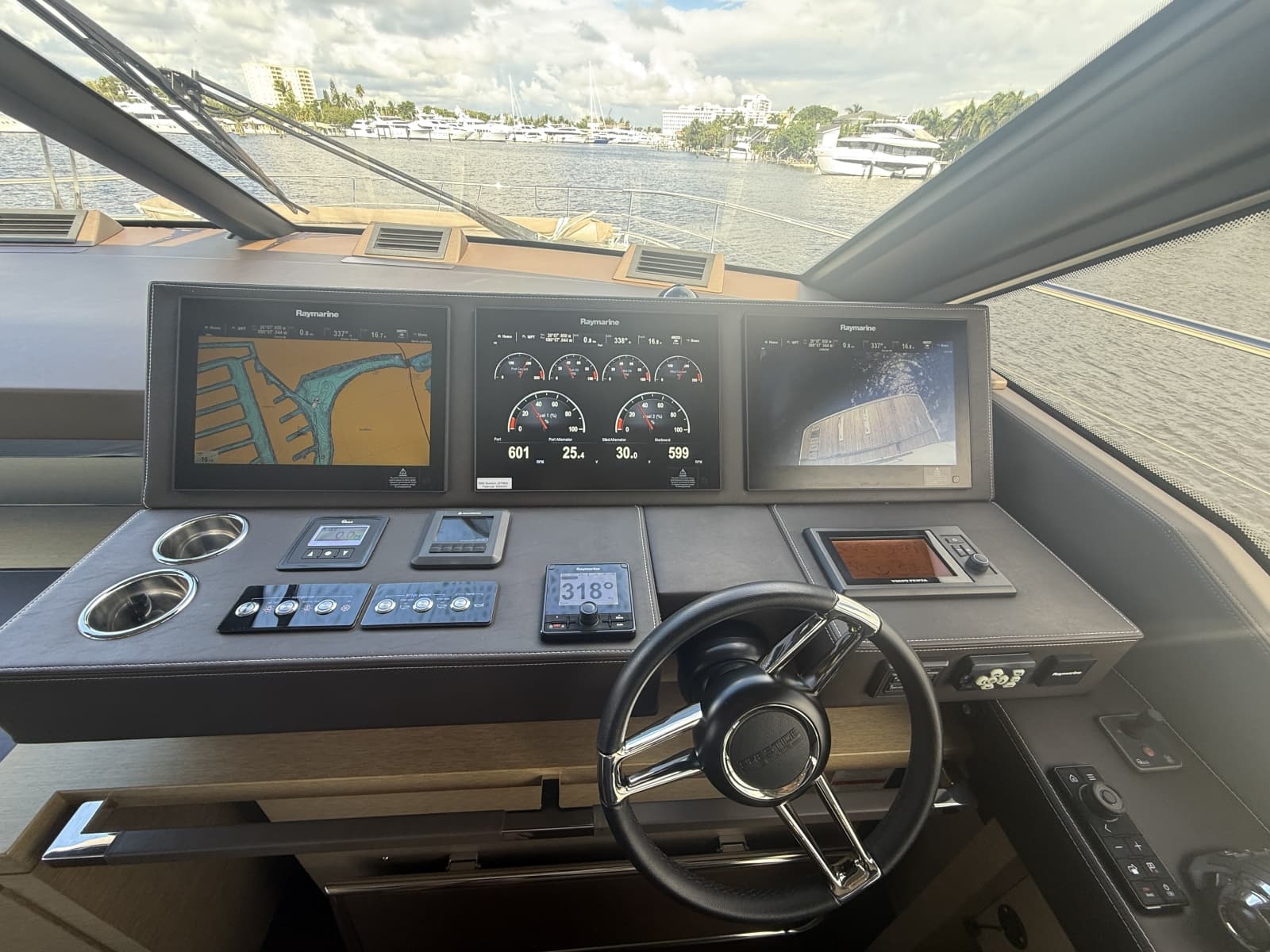 2018 Prestige 680 Flybridge - Photo 20