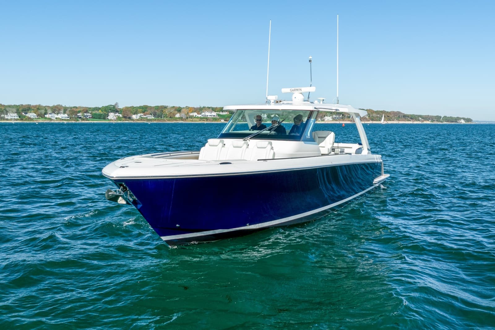 2023 Tiara Yachts 43 LS - Photo 6