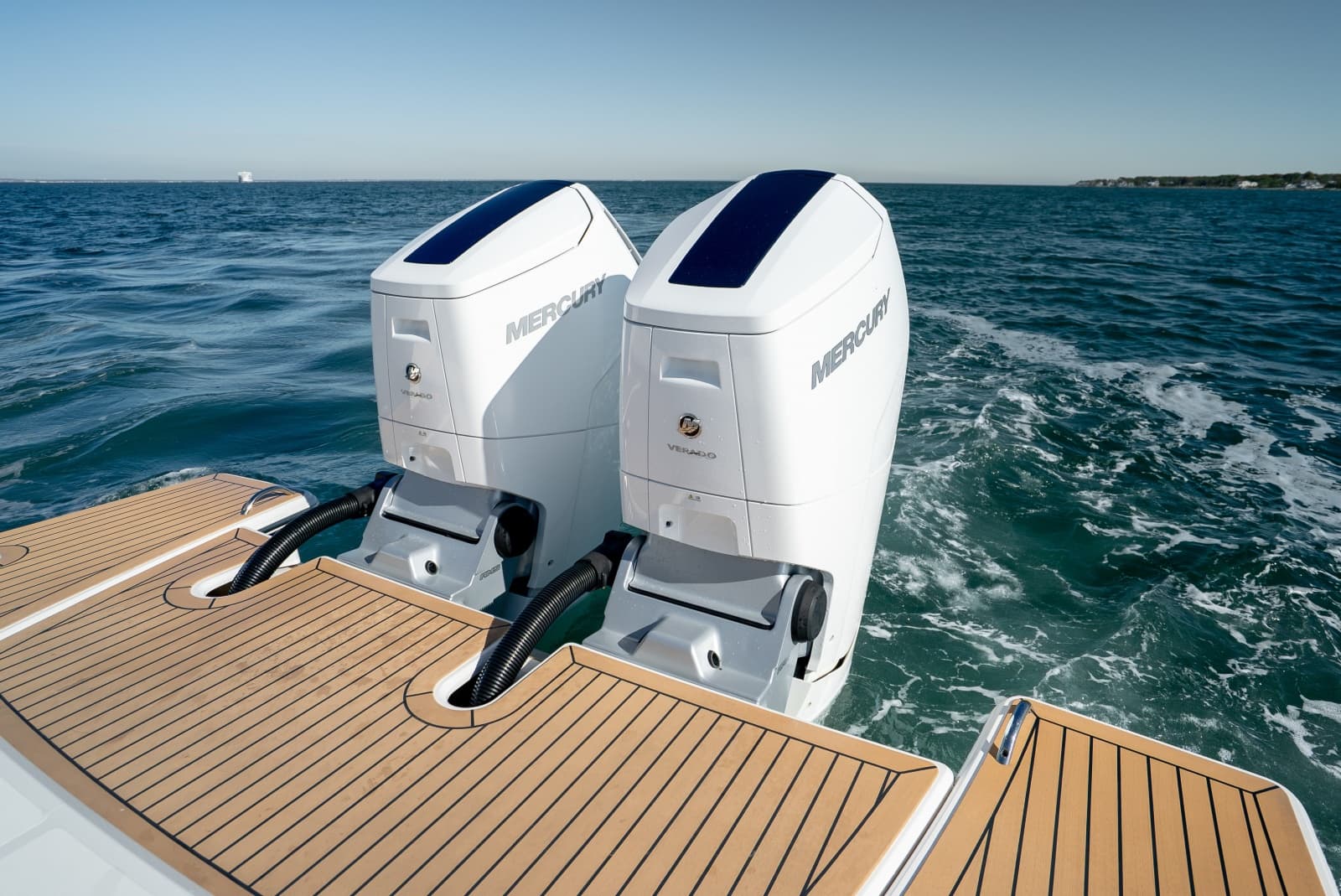 2023 Tiara Yachts 43 LS - Photo 37