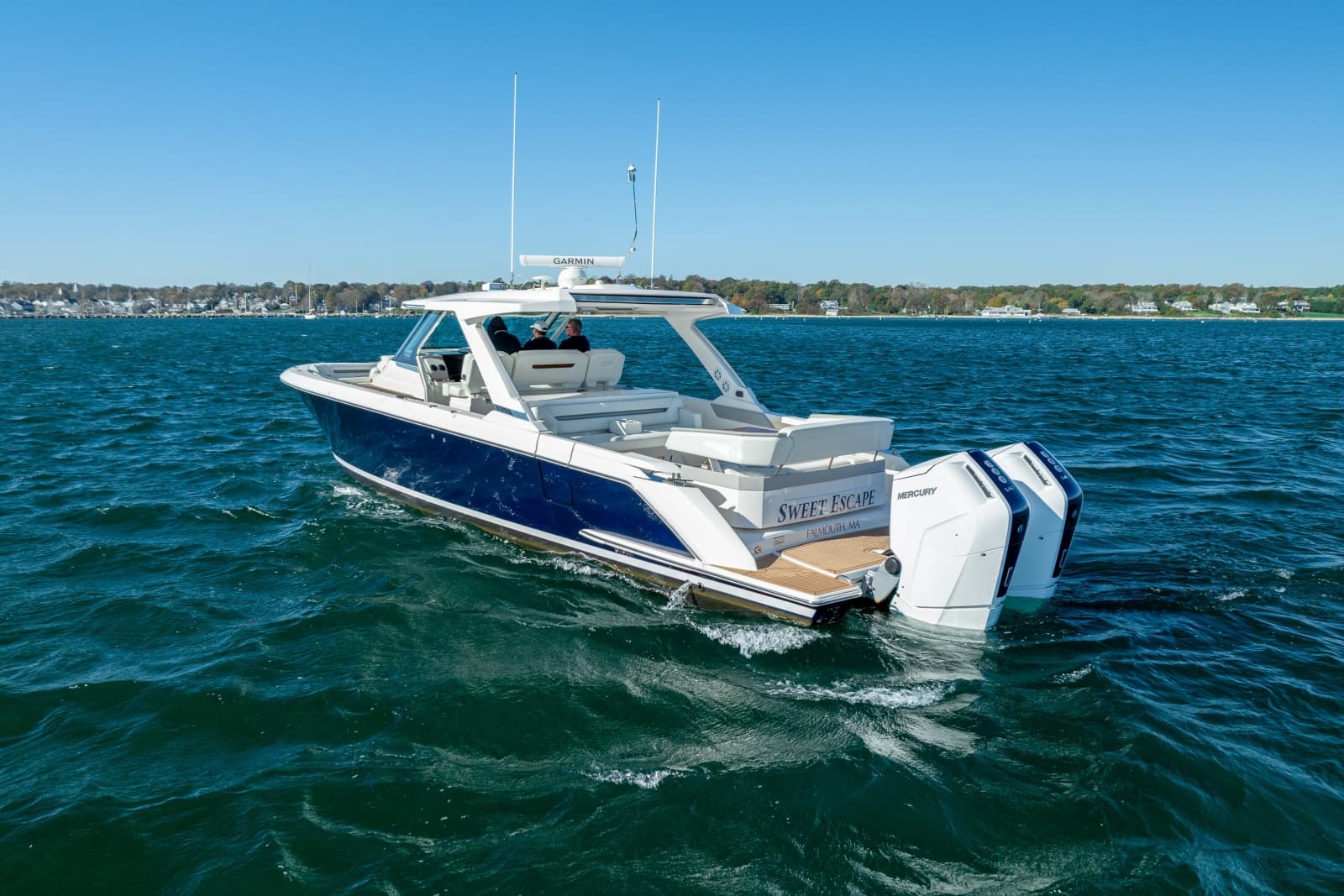 2023 Tiara Yachts 43 LS - Photo 8