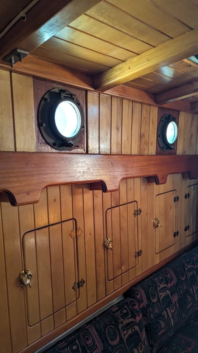 1998 Custom 42' Pilothouse Sailboat - Photo 19