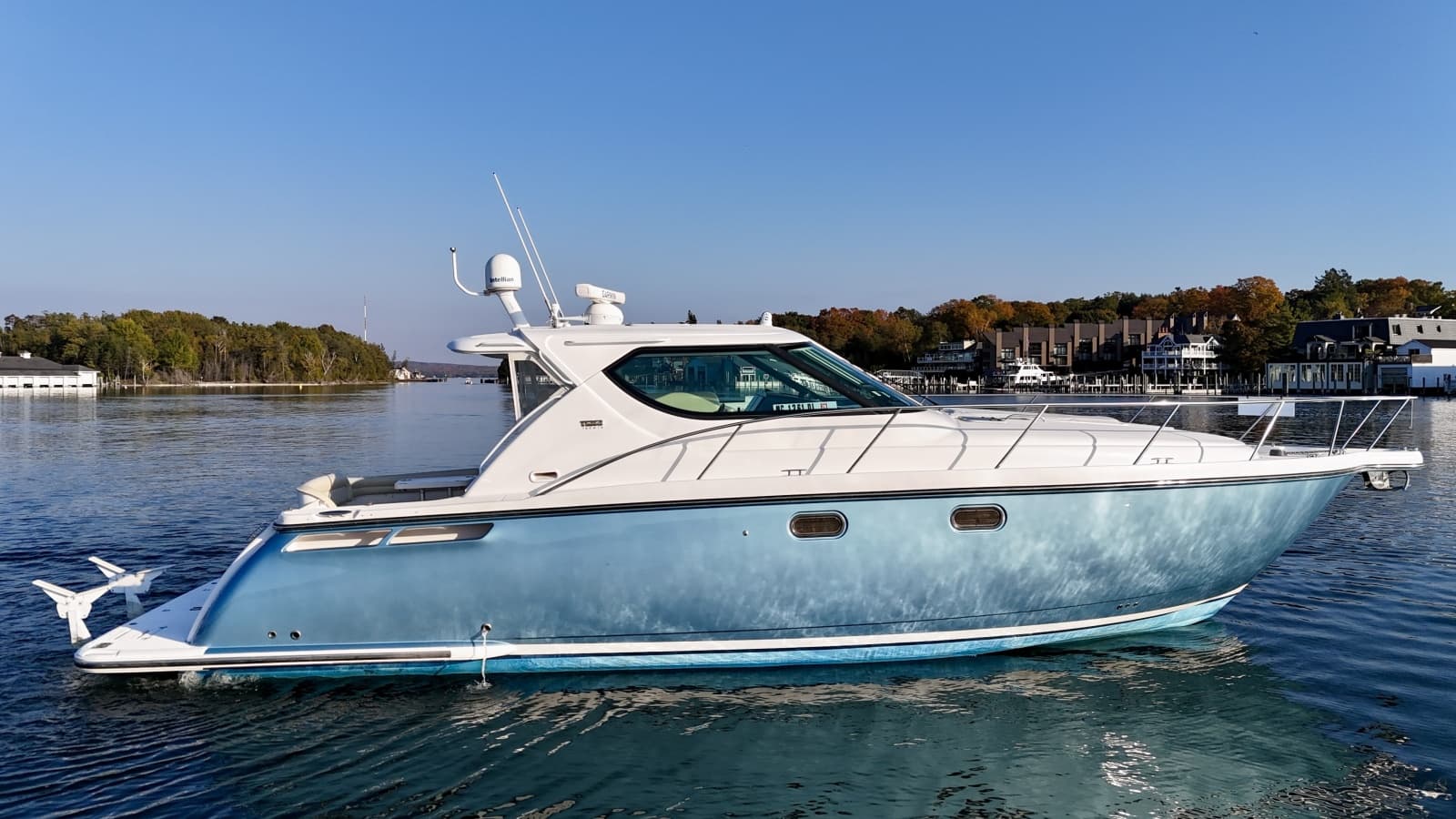 2006 Tiara Yachts 4300 Sovran - Photo 10