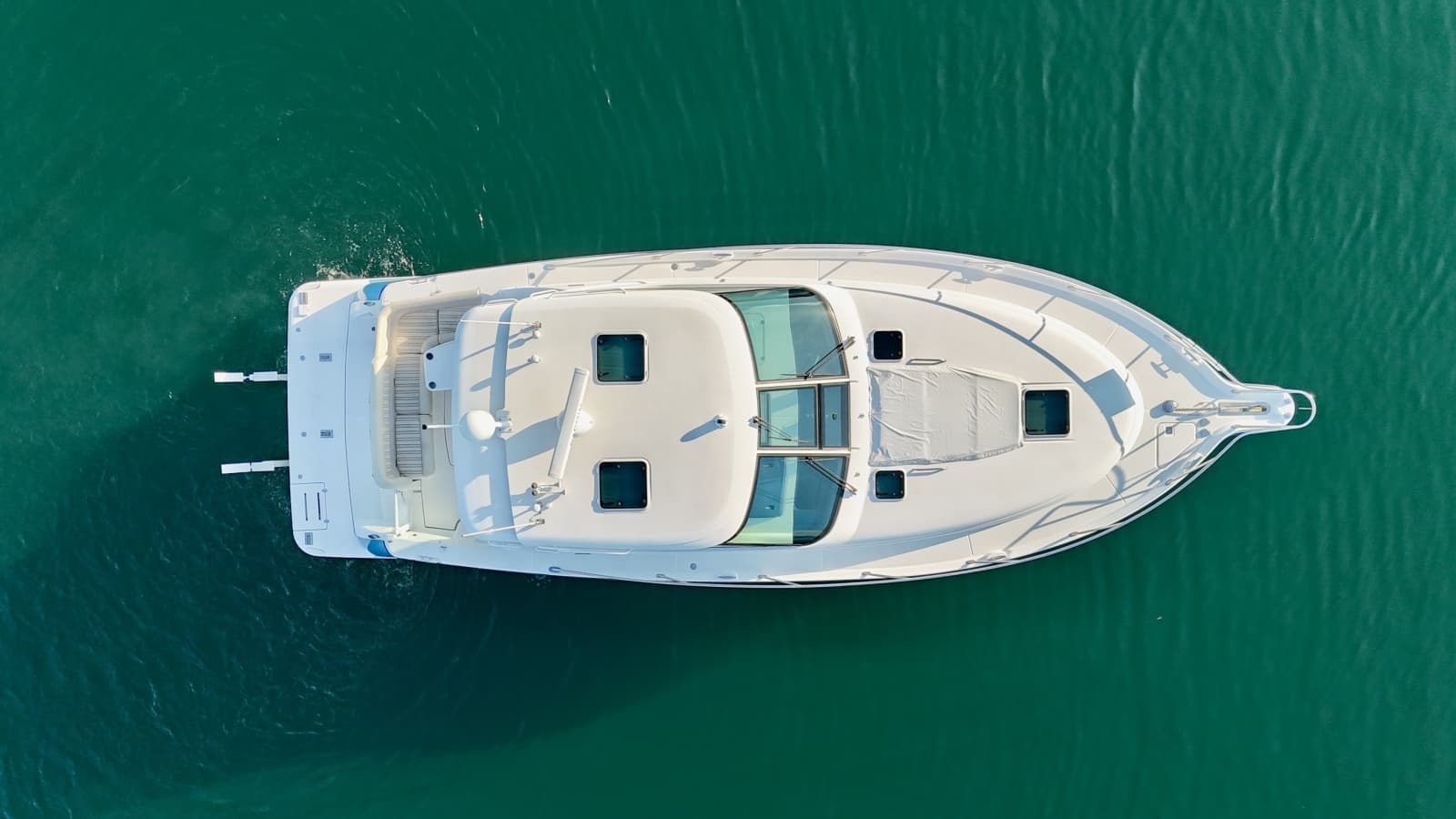 2006 Tiara Yachts 4300 Sovran - Photo 14
