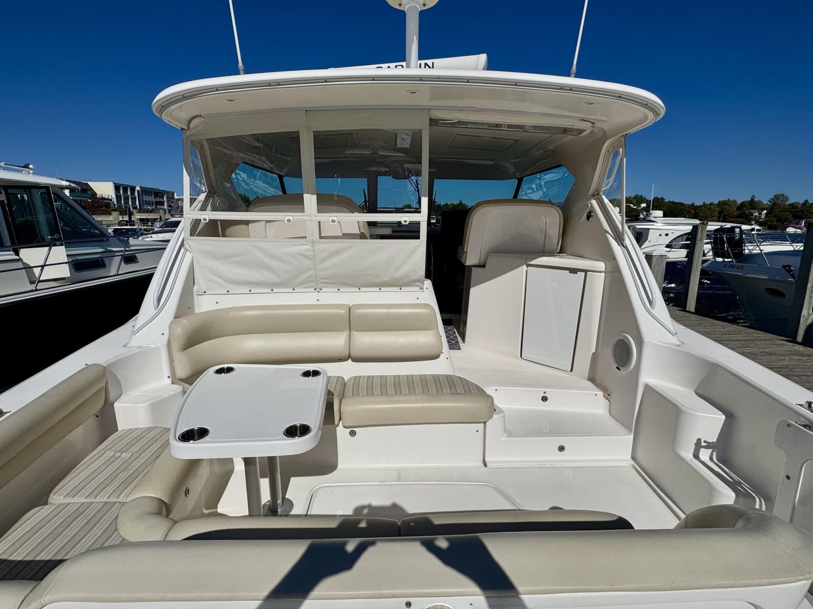 2006 Tiara Yachts 4300 Sovran - Photo 19