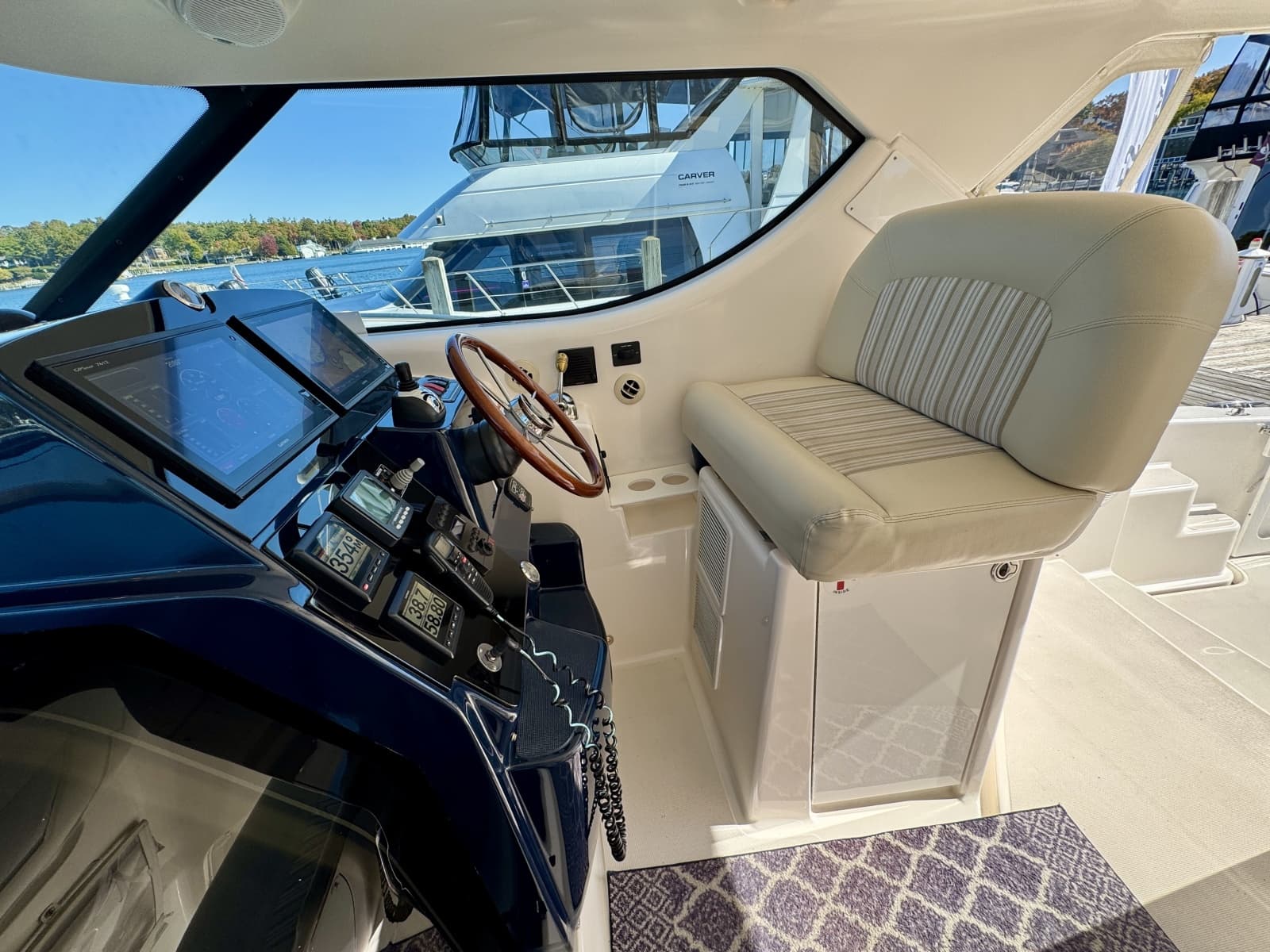 2006 Tiara Yachts 4300 Sovran - Photo 27