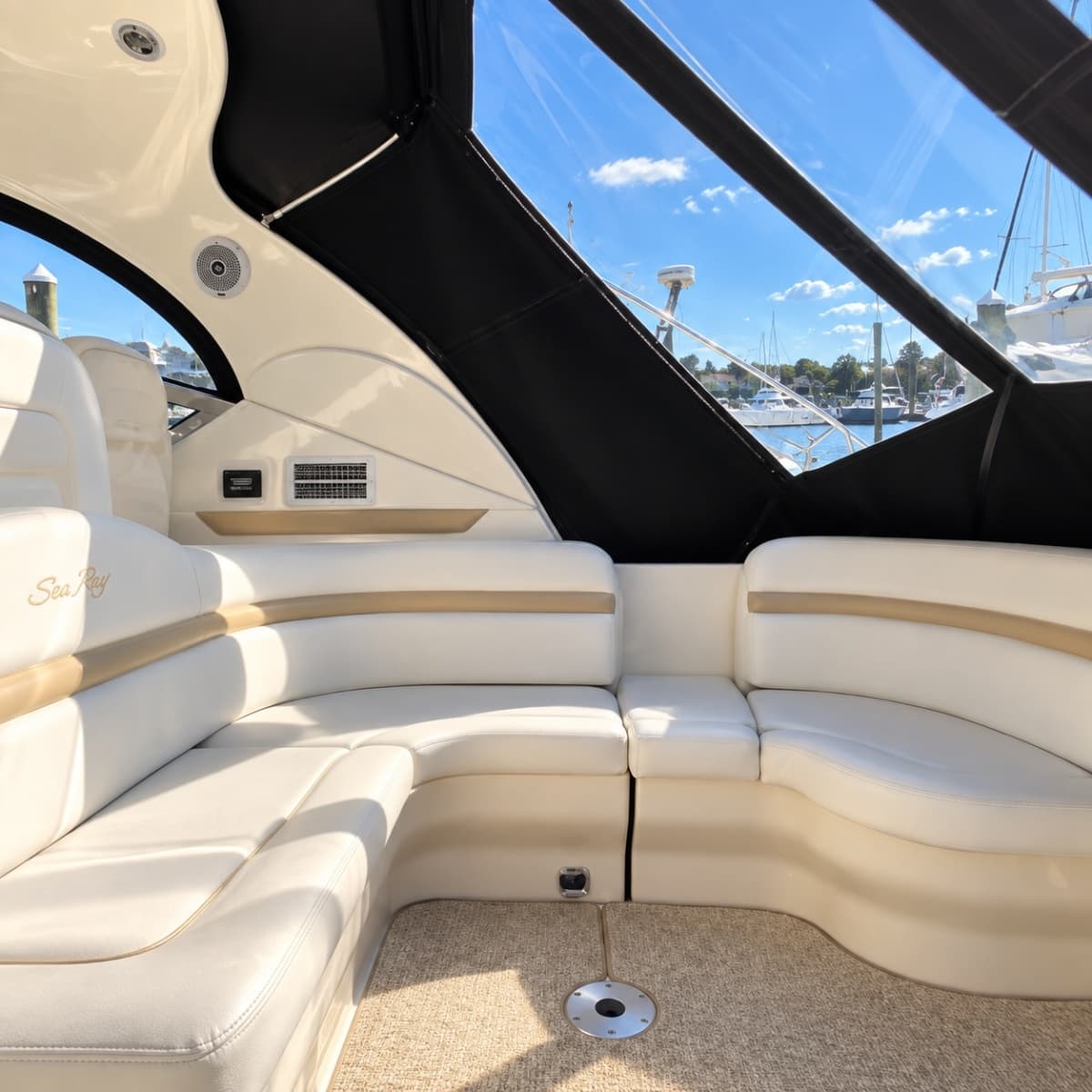 2010 Sea Ray 390 Sundancer - Photo 13