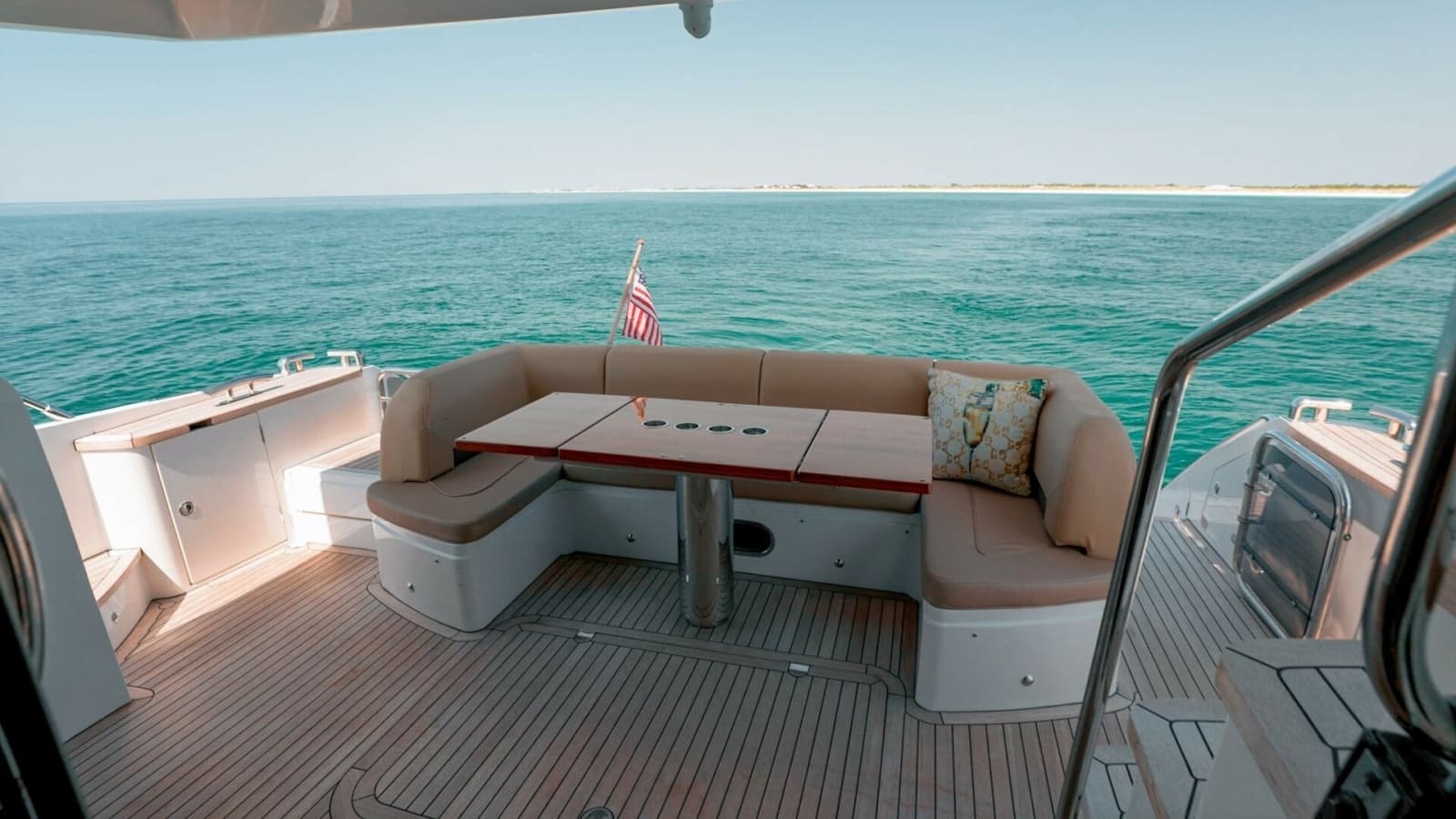 2011 Princess 64 - Photo 5