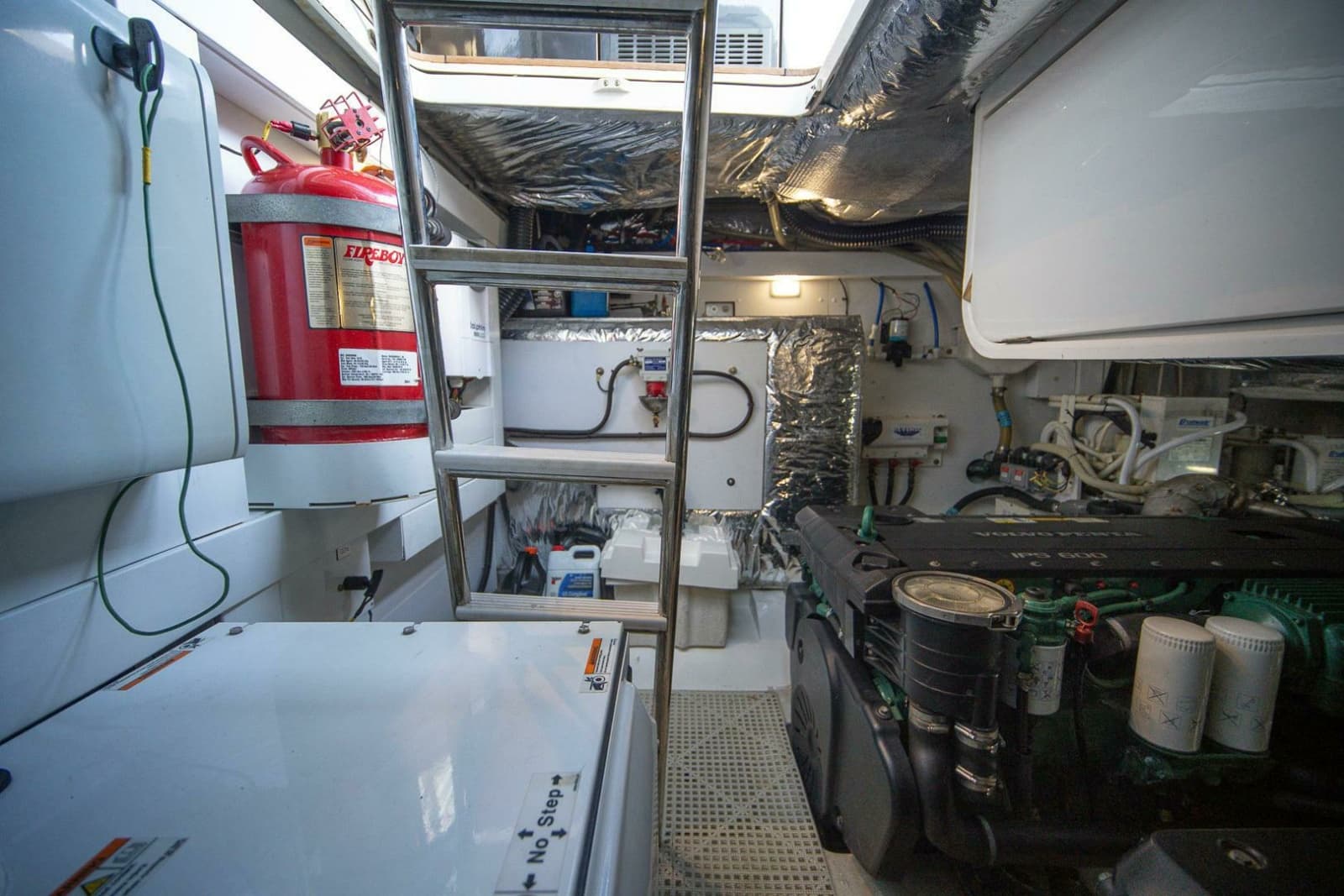 2016 Princess V48 - Photo 53