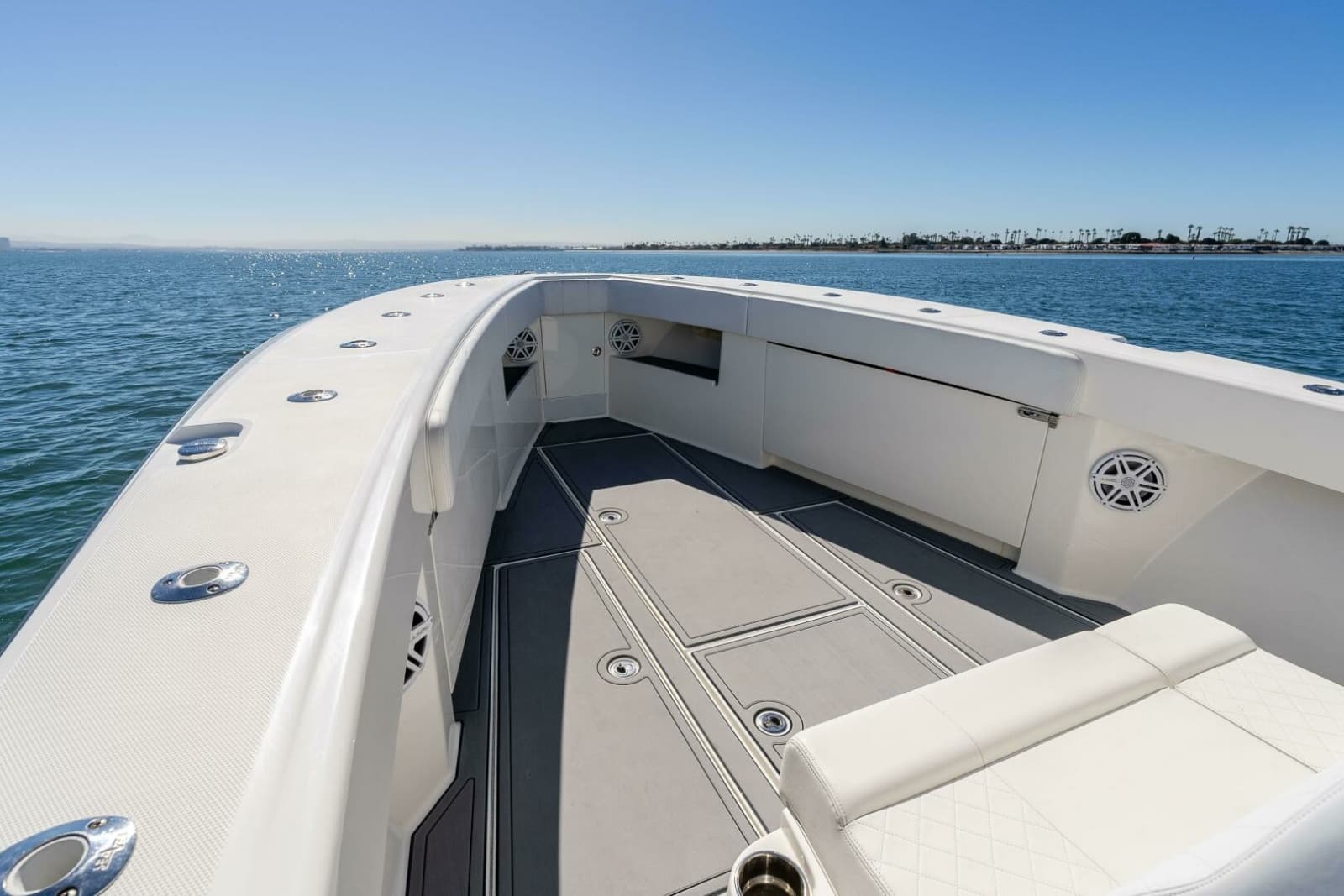 2018 SeaVee 370 Z - Photo 6