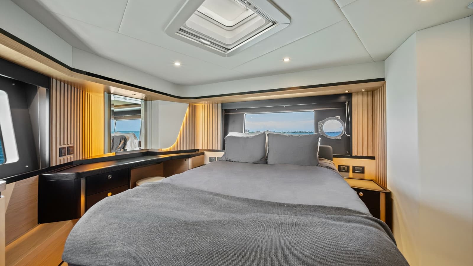 2026 Absolute 58 Navetta - Photo 13