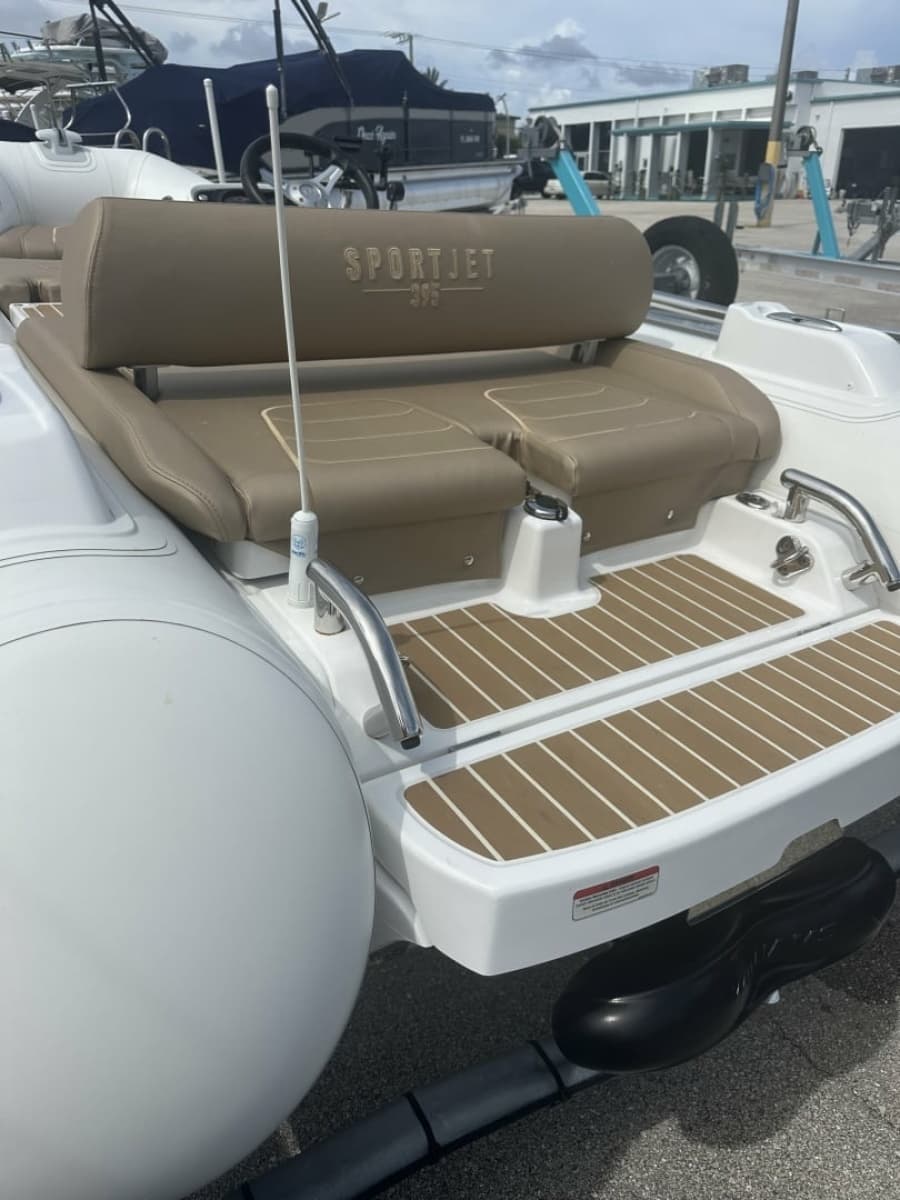 2026 Williams Jet Tenders SportJet 395 - Photo 3