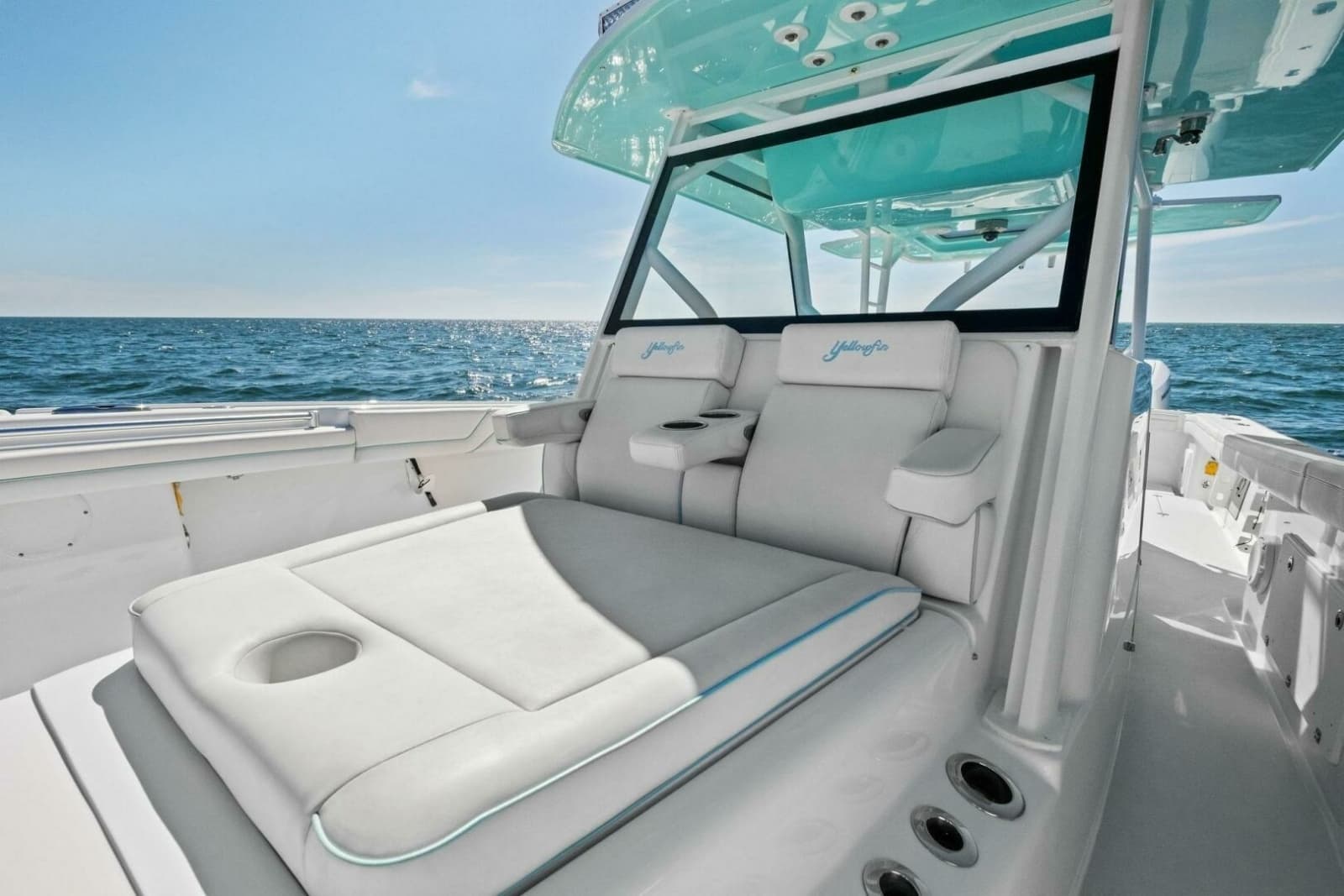 2017 Yellowfin 42 Offshore - Photo 11