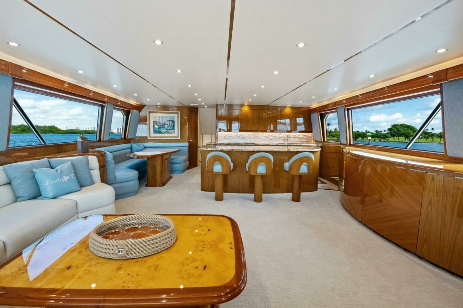 2012 Viking 82 Convertible - Photo 15