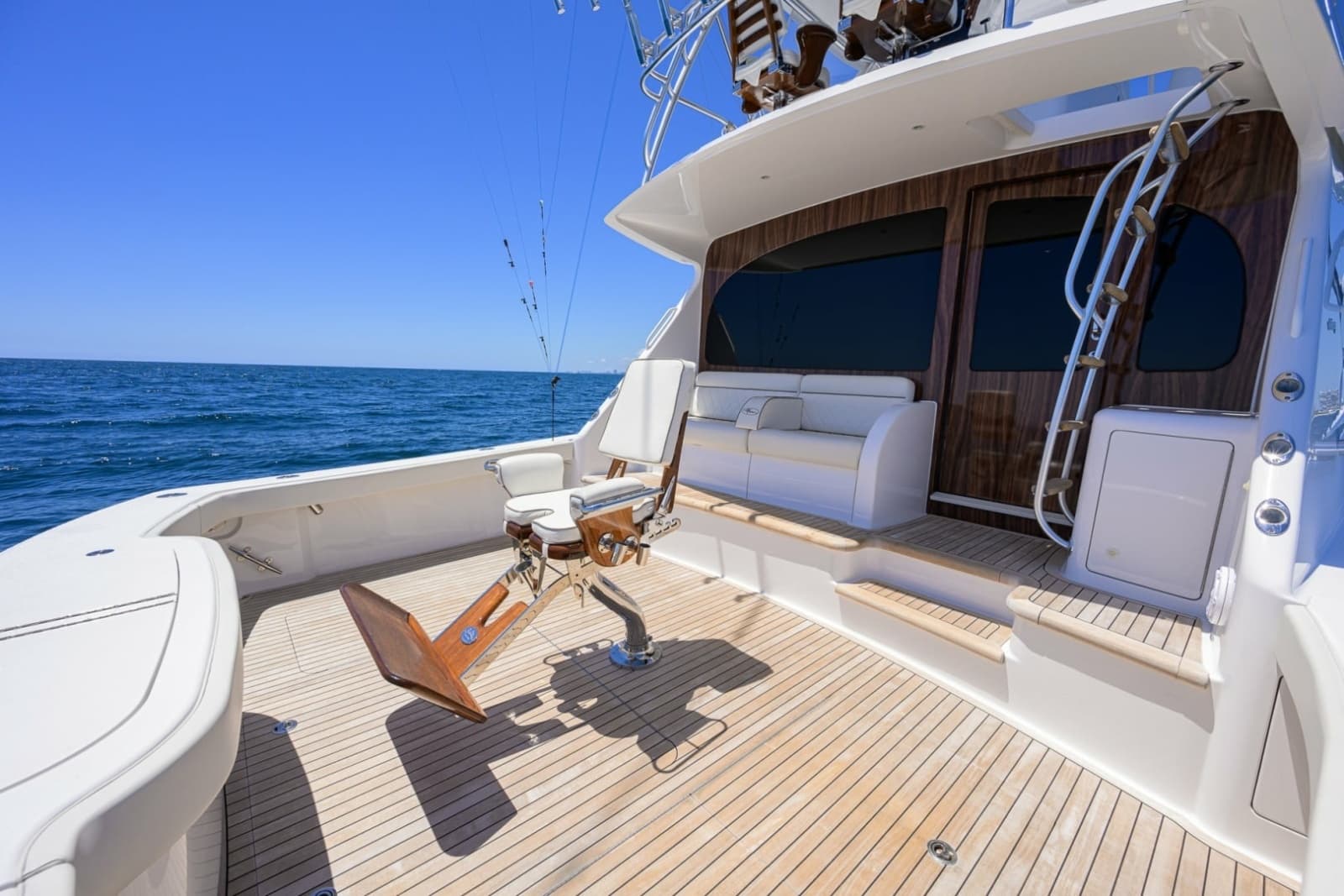 2024 Viking 54 Convertible - Photo 40