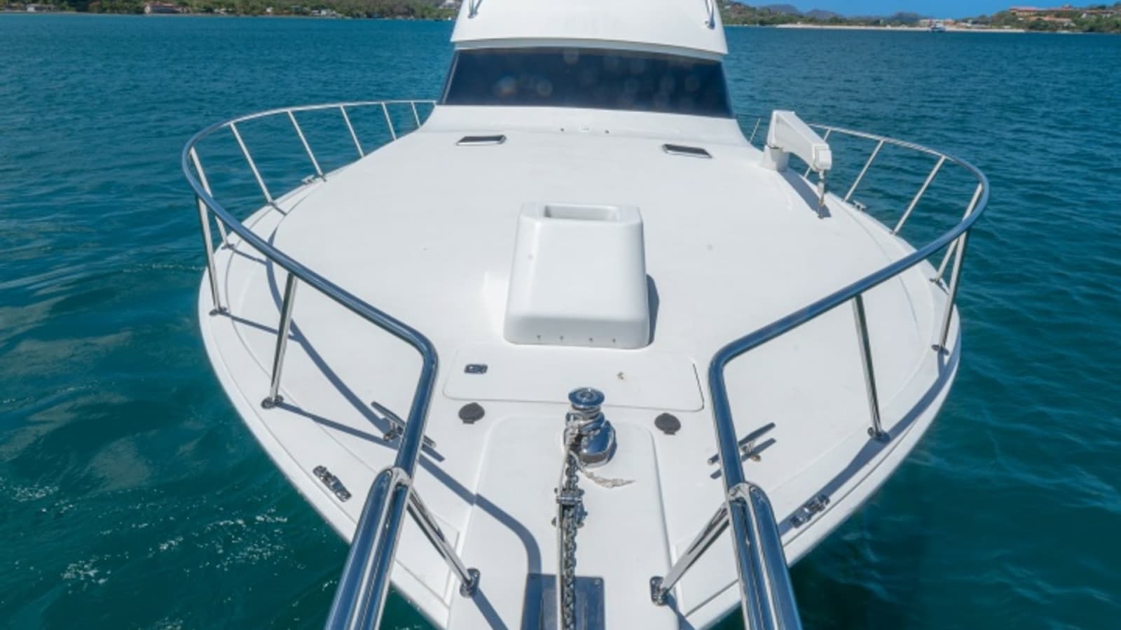 2005 Viking 61 Convertible - Photo 76