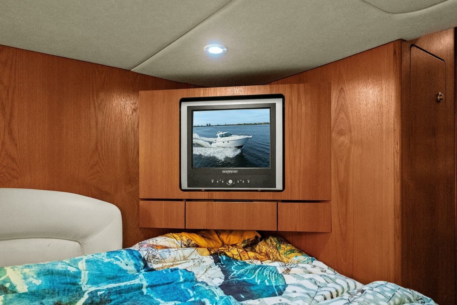 2007 Tiara Yachts 4300 Sovran - Photo 28