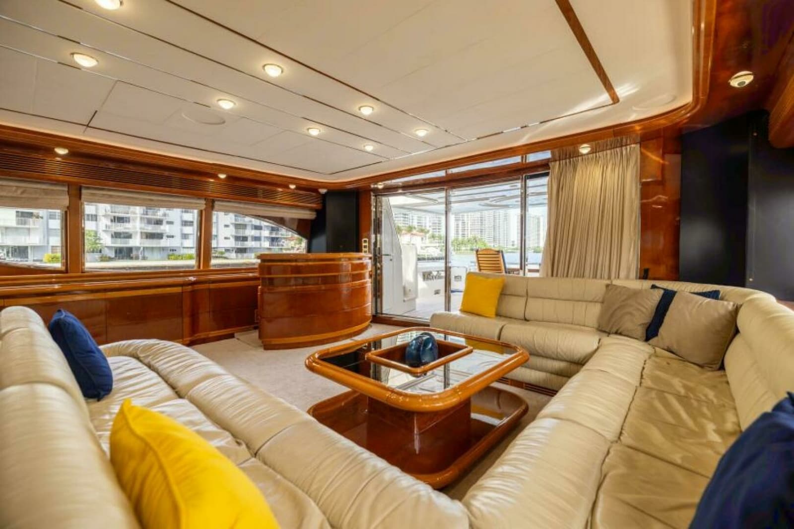 2001 Ferretti Yachts 94 Raised Pilothouse - Photo 4