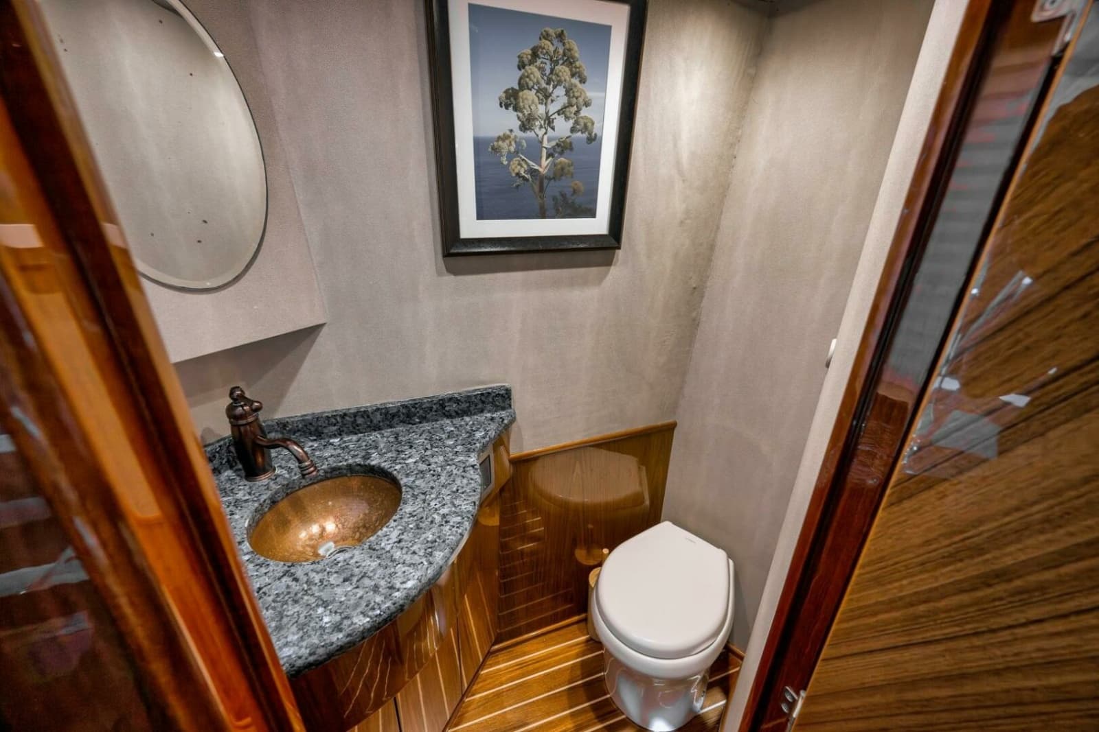 2011 Viking 76 Enclosed Bridge - Photo 25