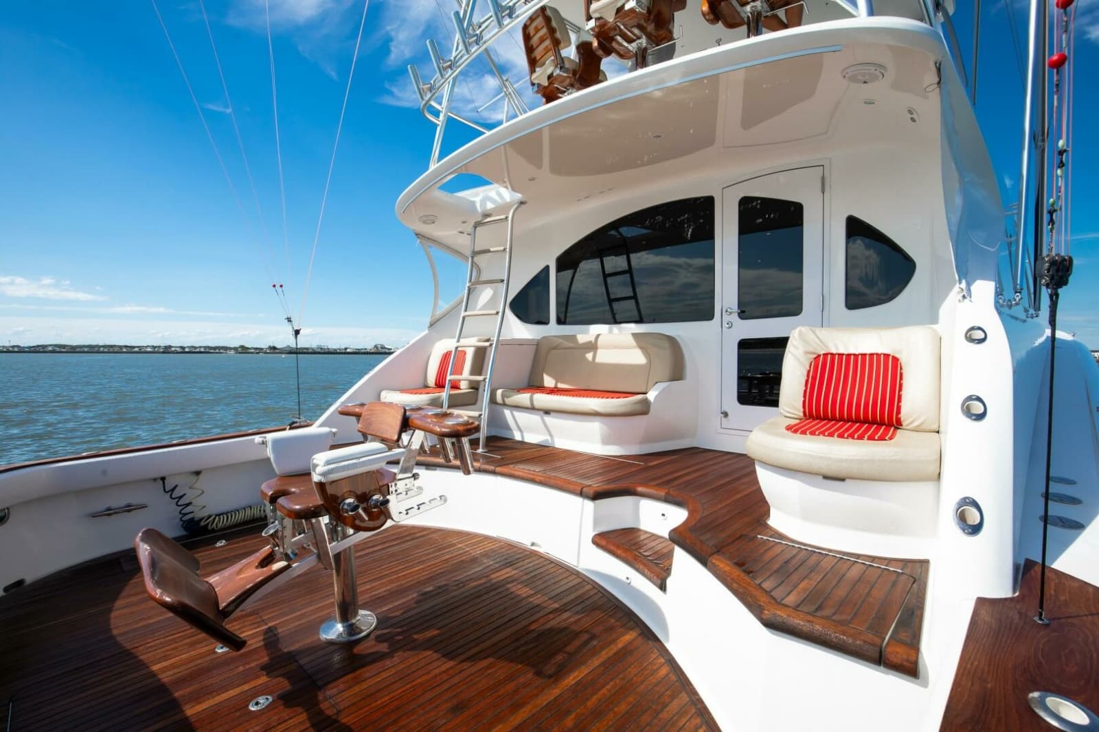 2015 Ocean Yachts 64 Convertible - Photo 17