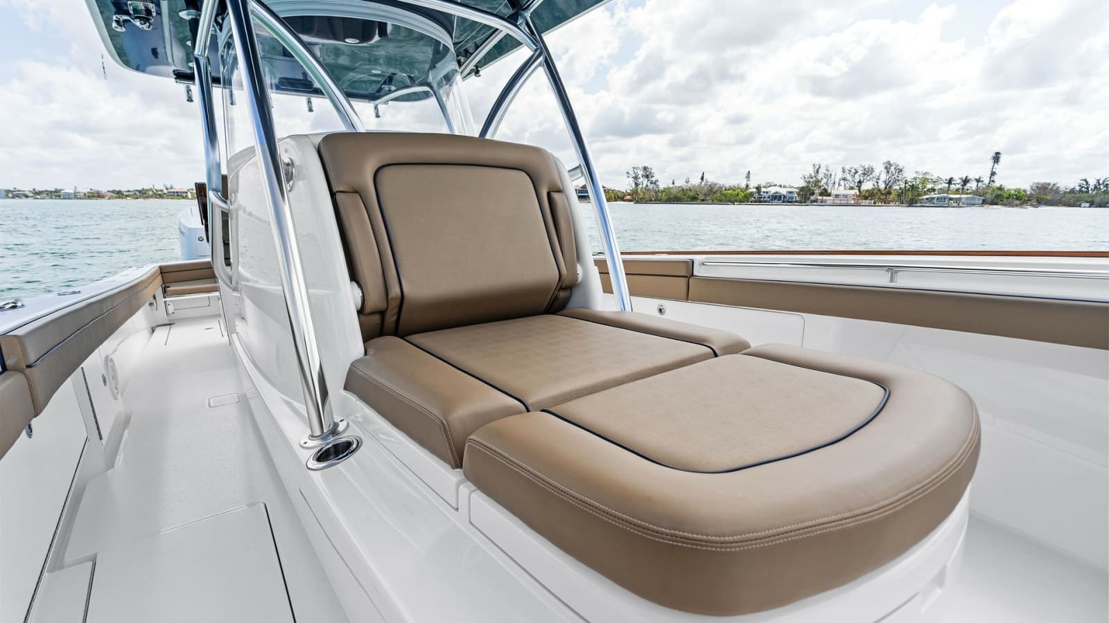 2024 Valhalla Boatworks V-37 - Photo 34