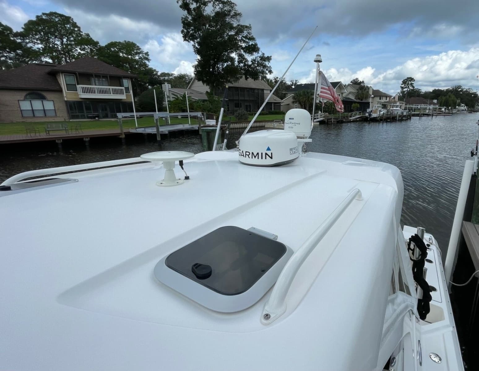 2017 Pursuit 325 OS - Photo 11