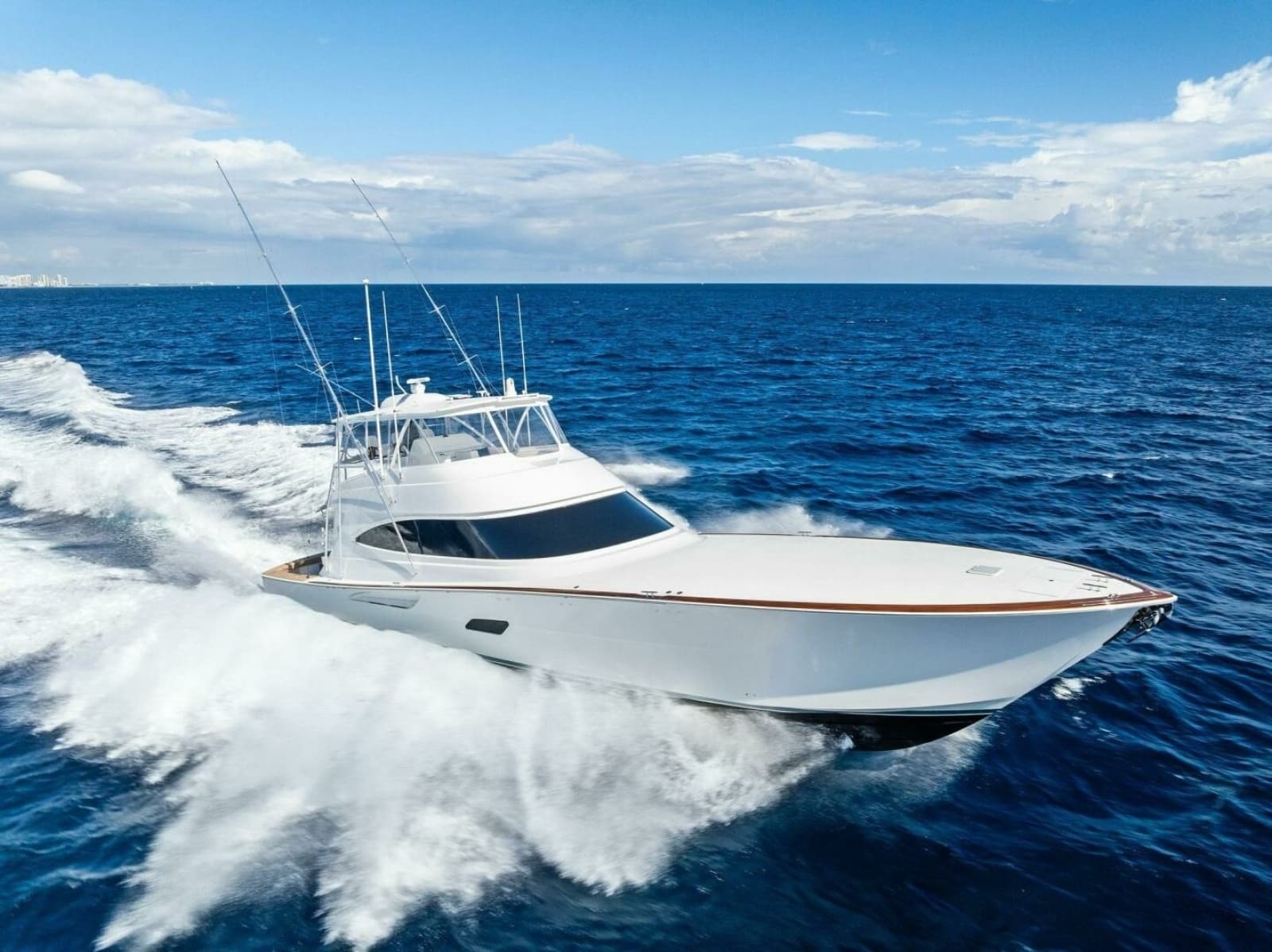 2026 Viking 82 Convertible - Photo 303
