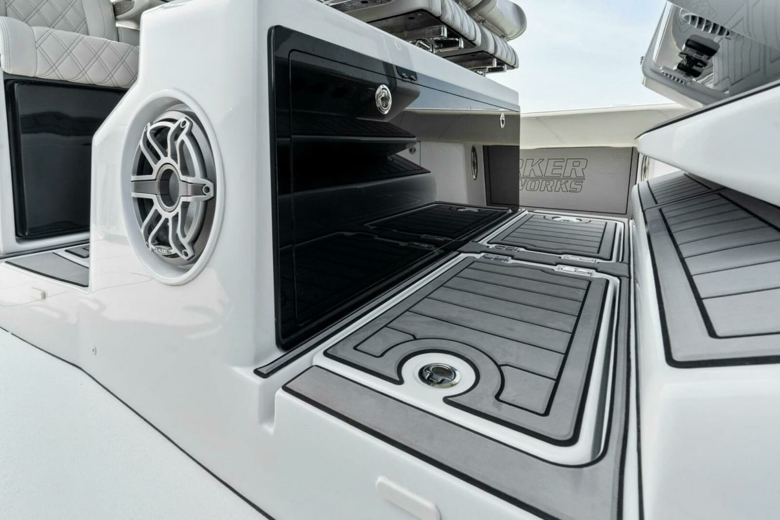 2022 Barker Boatworks 40 High Performance Cat - Photo 59