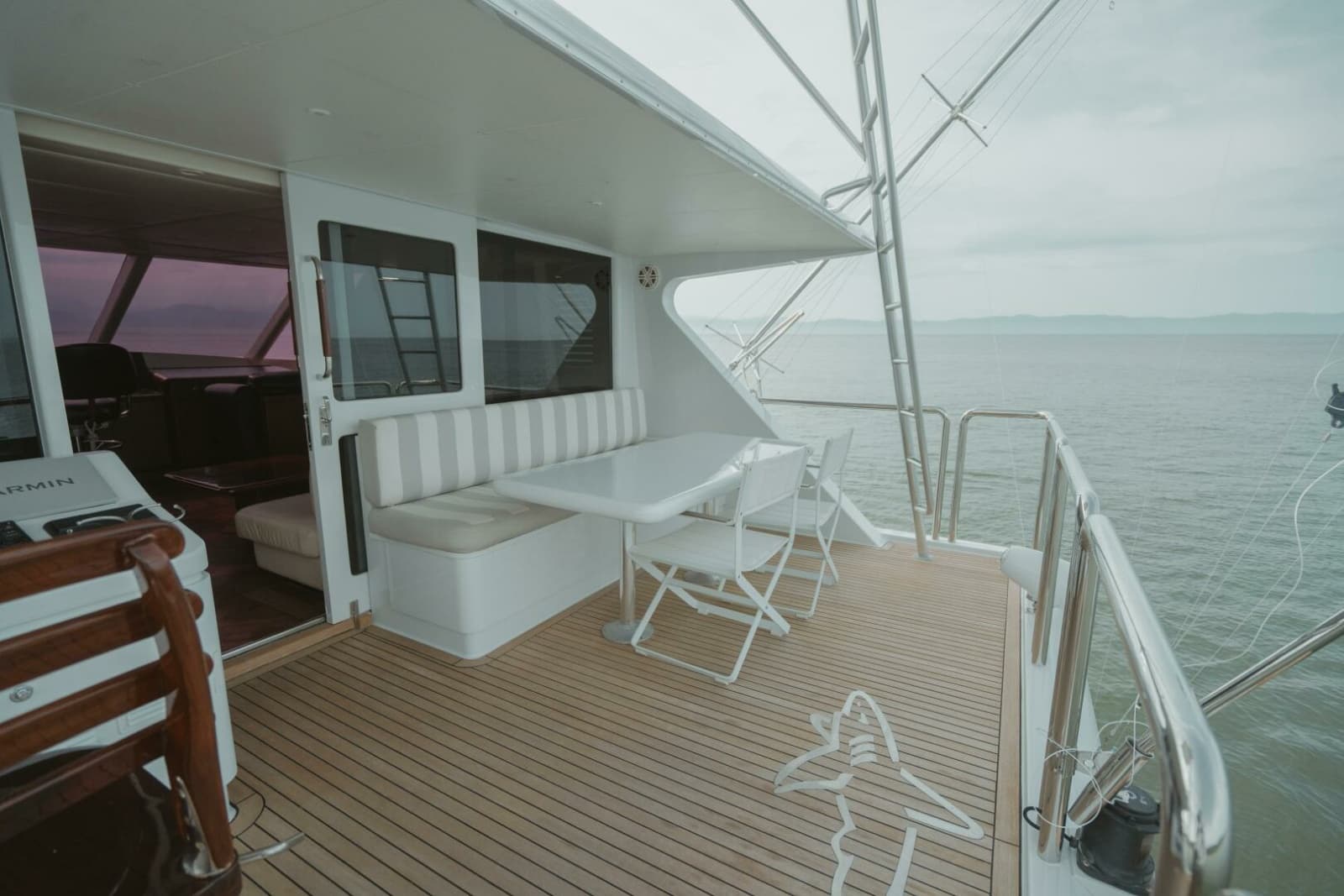 1996 Oceanfast 87 Enclosed Bridge Sportfish - Photo 22