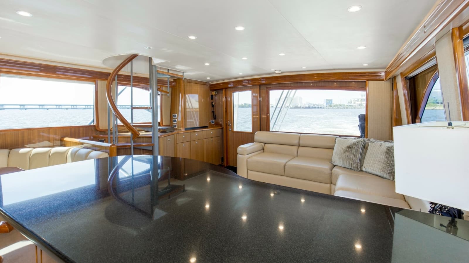 2007 Viking 64 Enclosed Bridge - Photo 12
