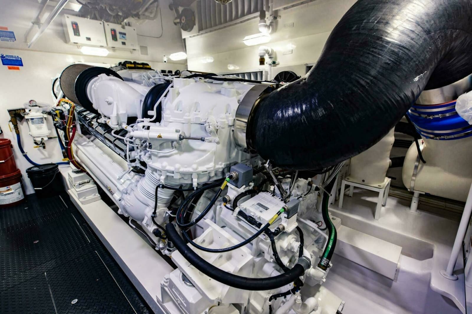 2020 Viking 72 Enclosed Bridge - Photo 59