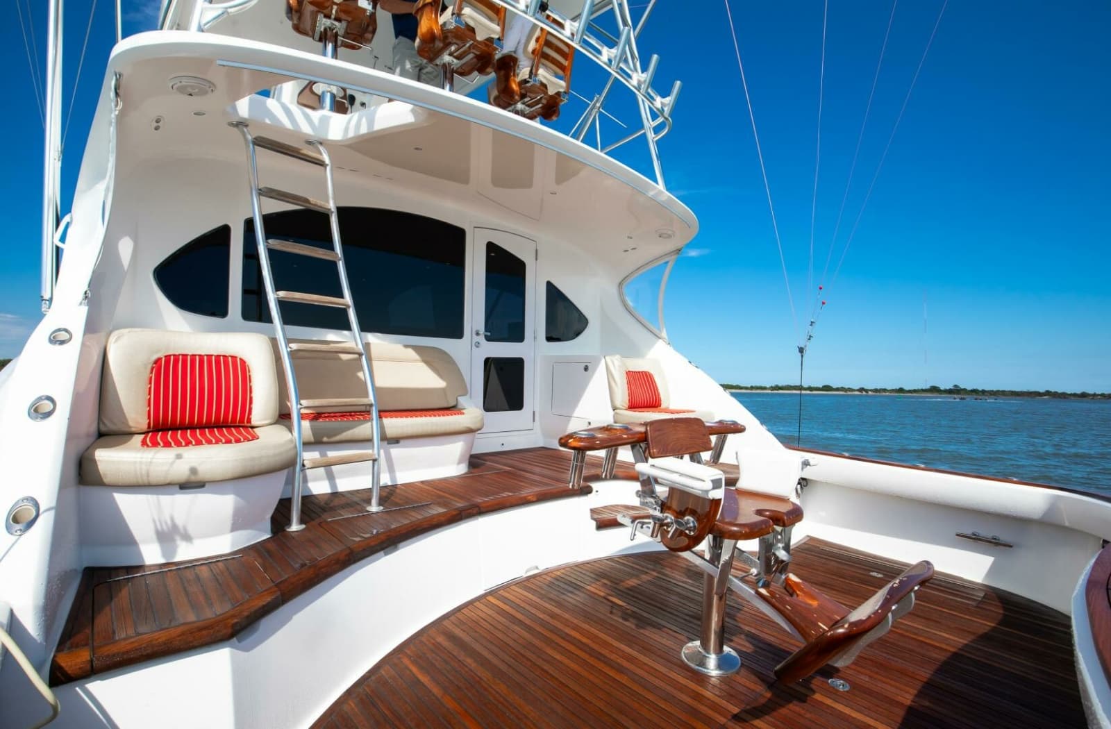 2015 Ocean Yachts 64 Convertible - Photo 16