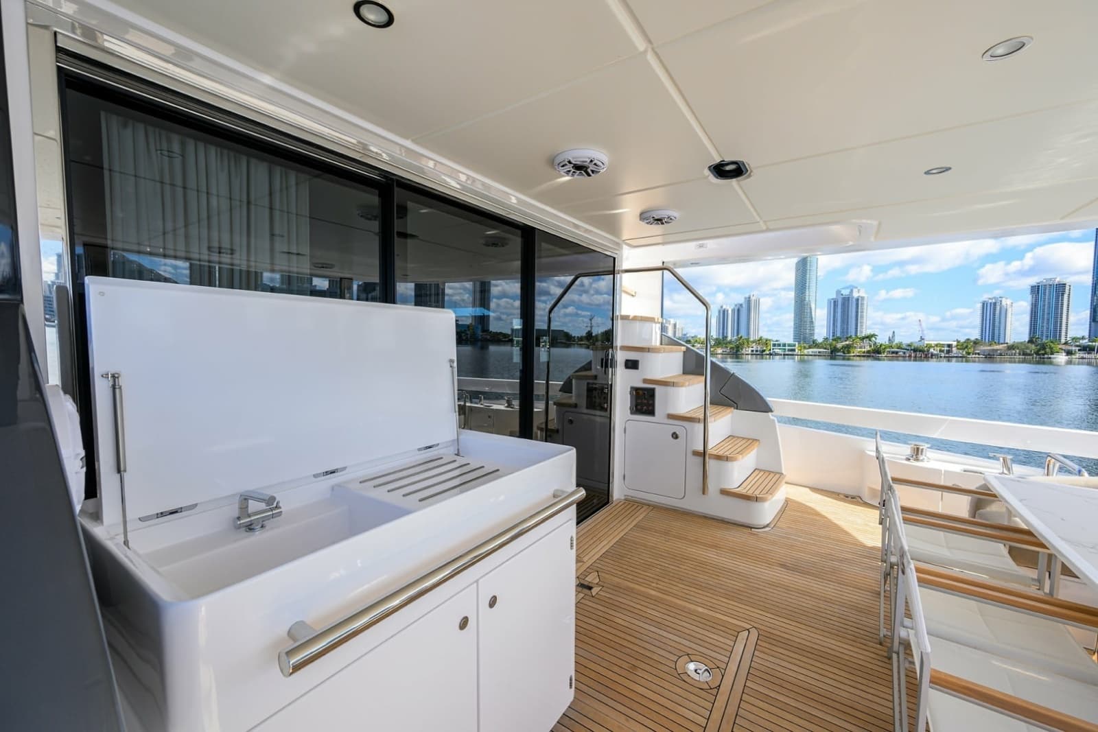 2024 Azimut Fly 78 - Photo 8