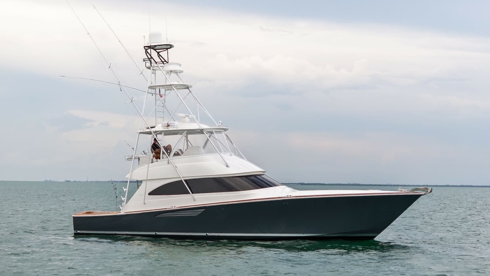 2015 Viking 55 Convertible - Photo 1