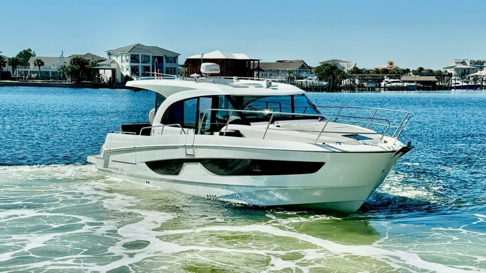 2022 Beneteau Antares 11 - Photo 22