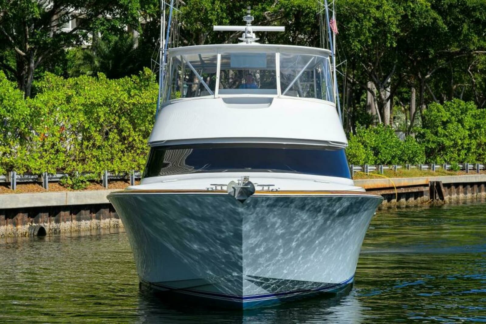 2008 Viking 60 Convertible - Photo 62