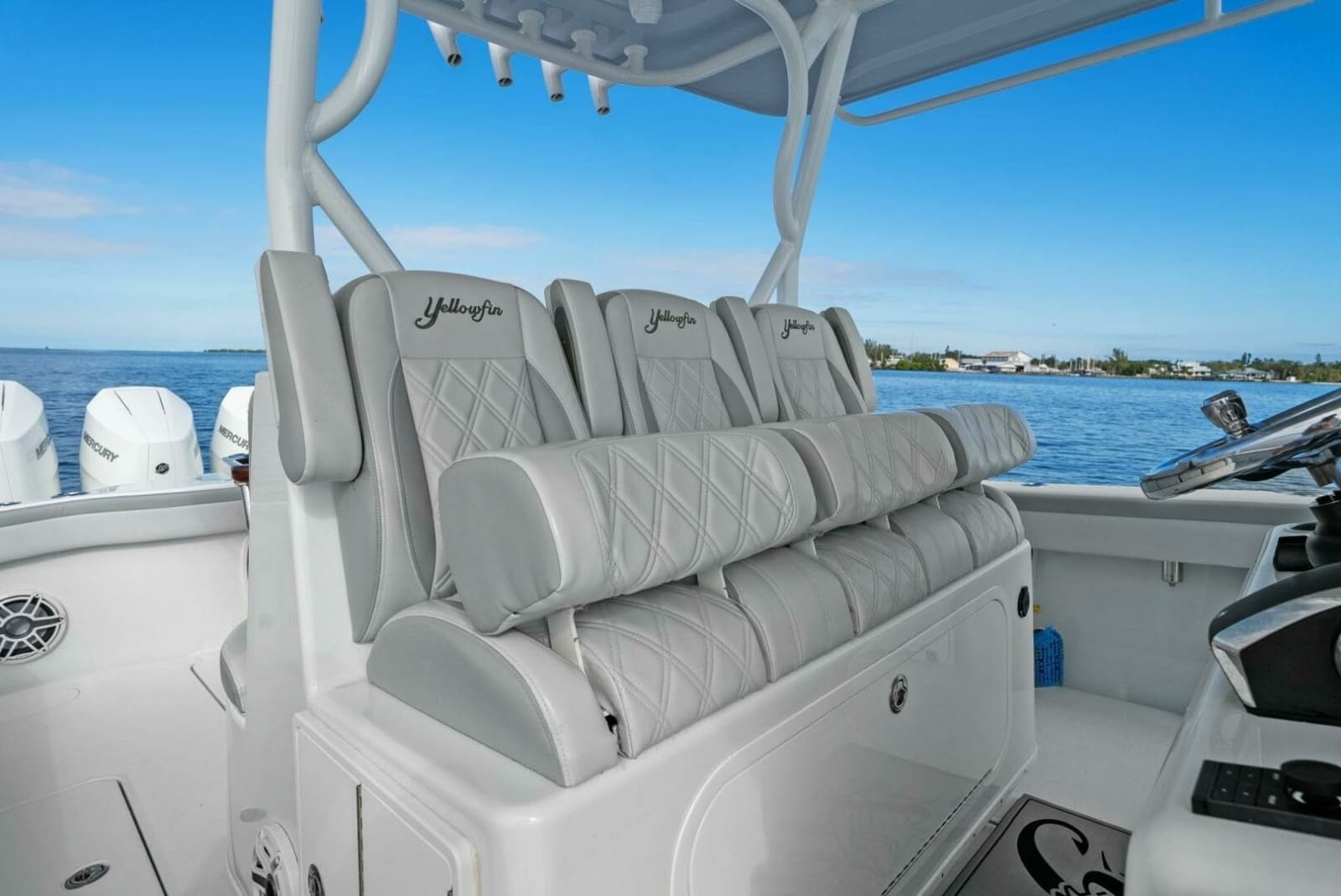 2023 Yellowfin 39 Offshore - Photo 3