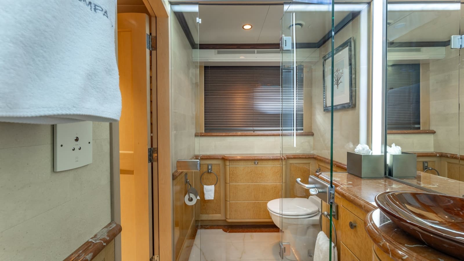 1998 Trinity Yachts 144  - Photo 30
