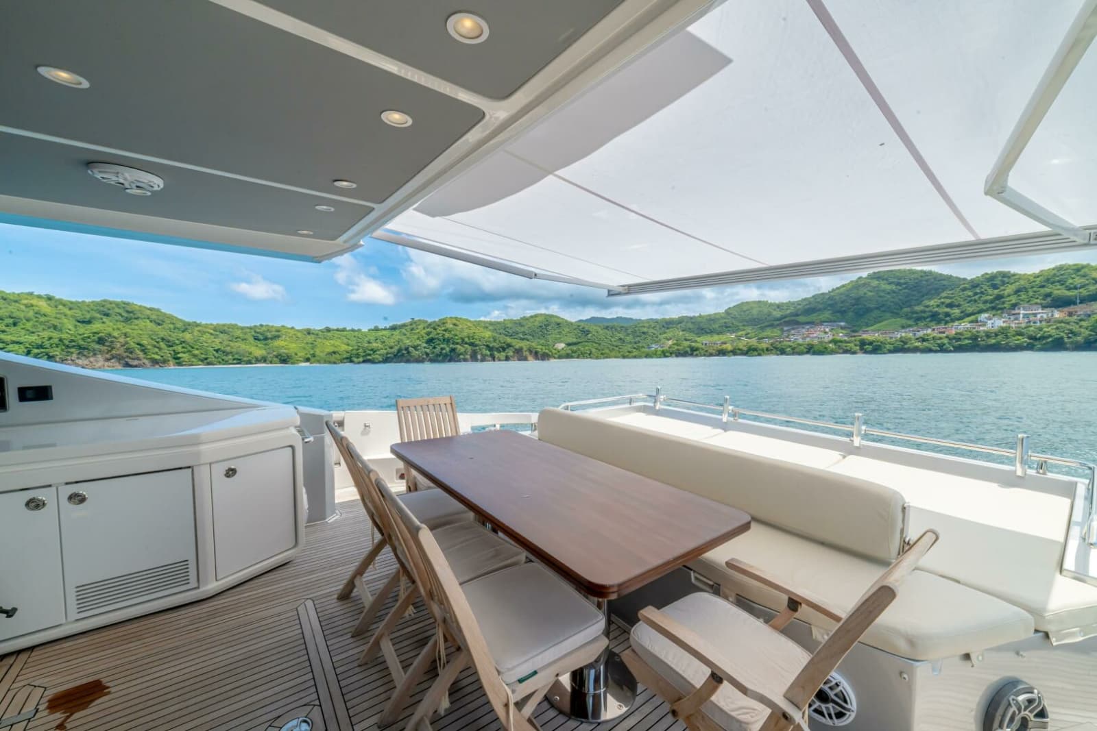 2017 Azimut 77S - Photo 28